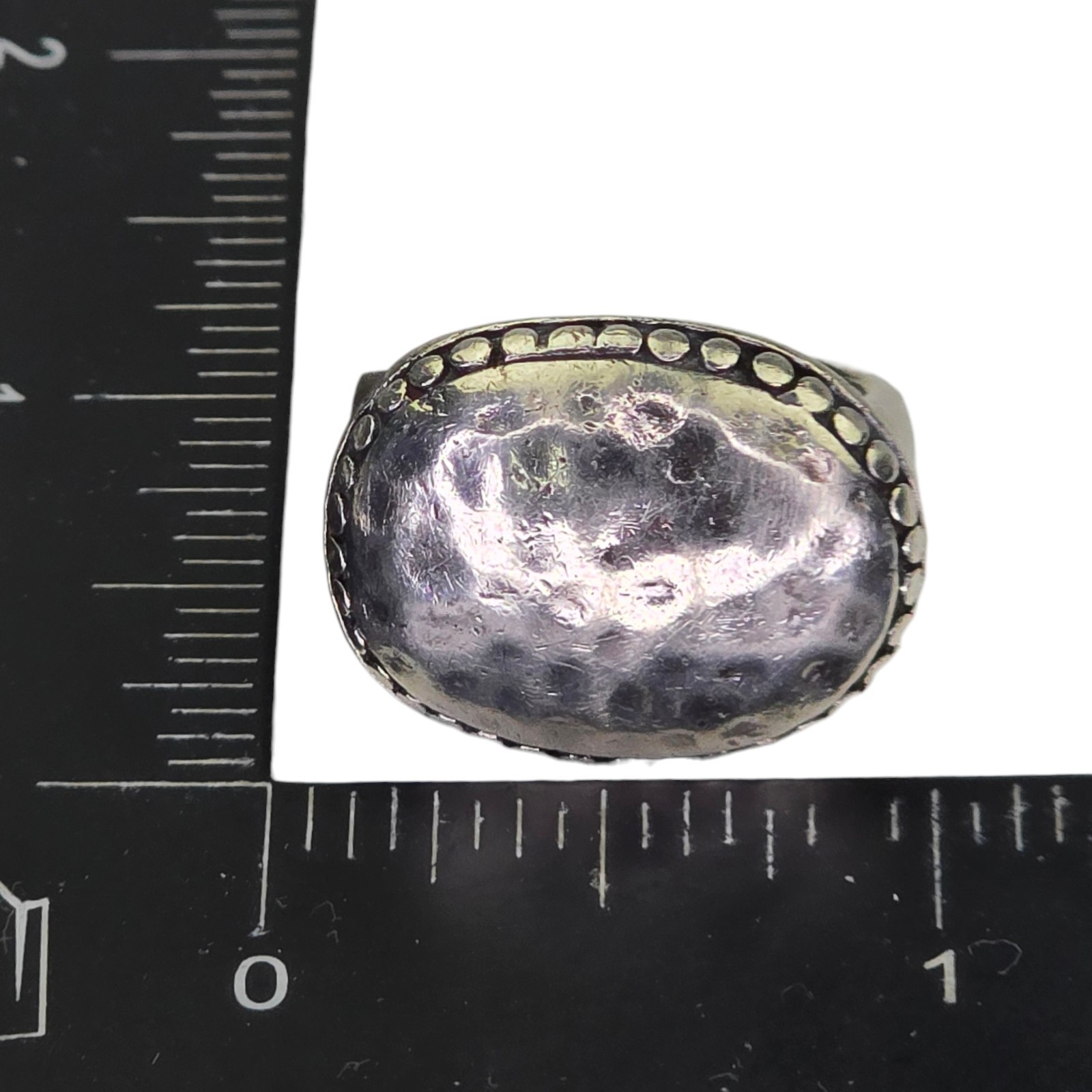 Vintage Signed 925 Sterling Silver Hammered Oval Brutalist Style Ring Size 6.5