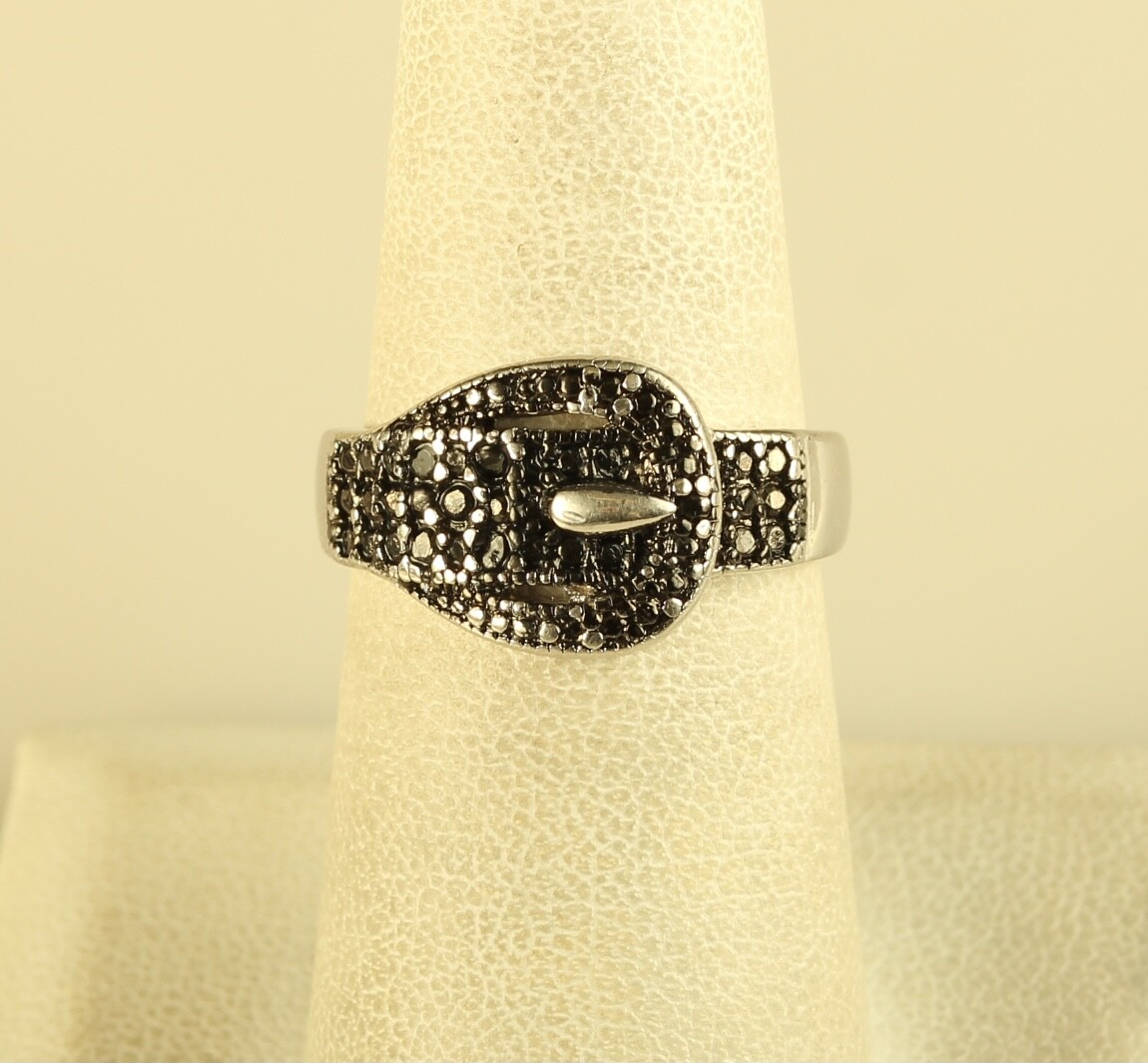 Vintage Sterling Victoria Townsend DBJ Genuine Black Diamond Belt Ring sz 7 1/4