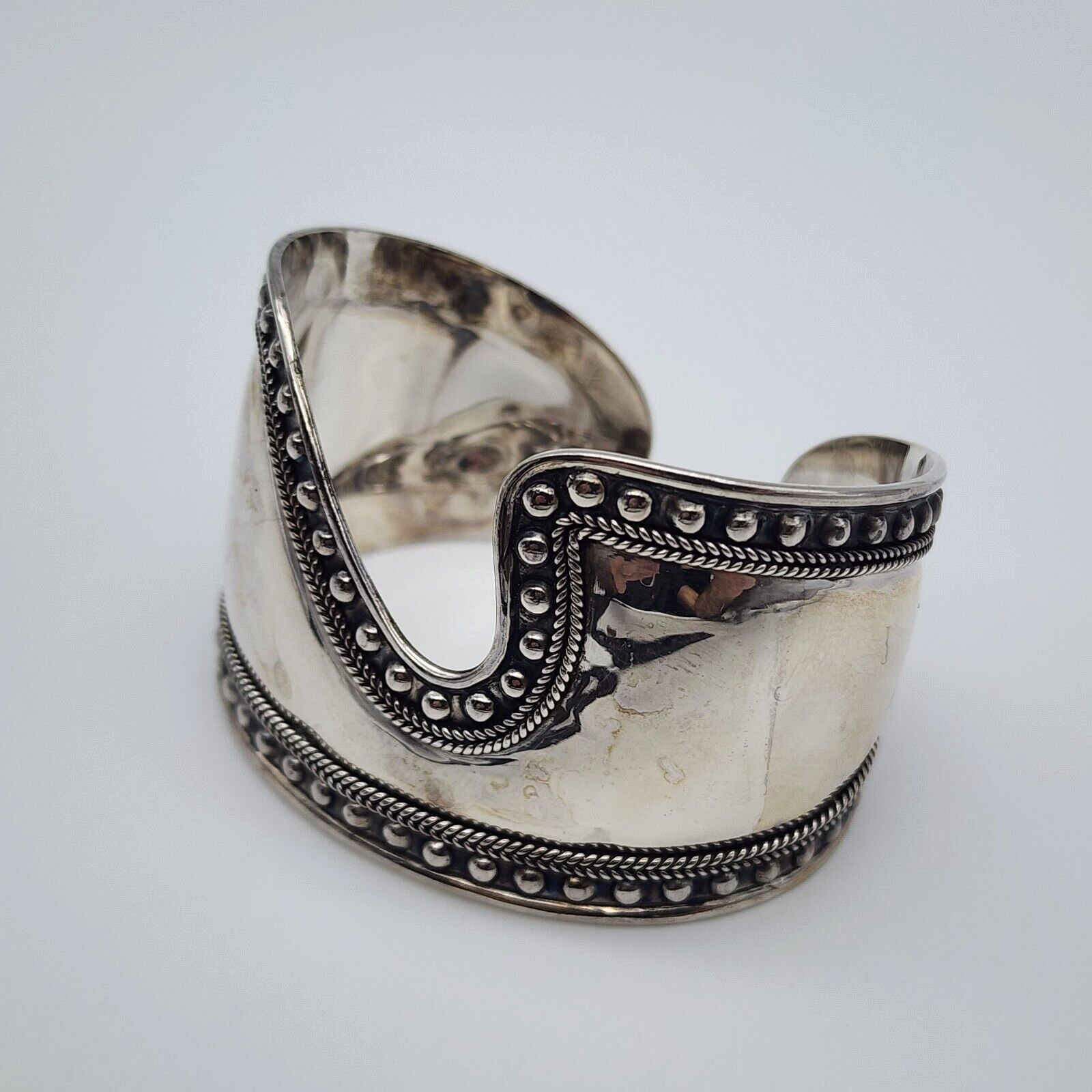 DELL Bead Modernist Abstract – Sterling Silver 925 Wide Cuff Bangle – 6.8″