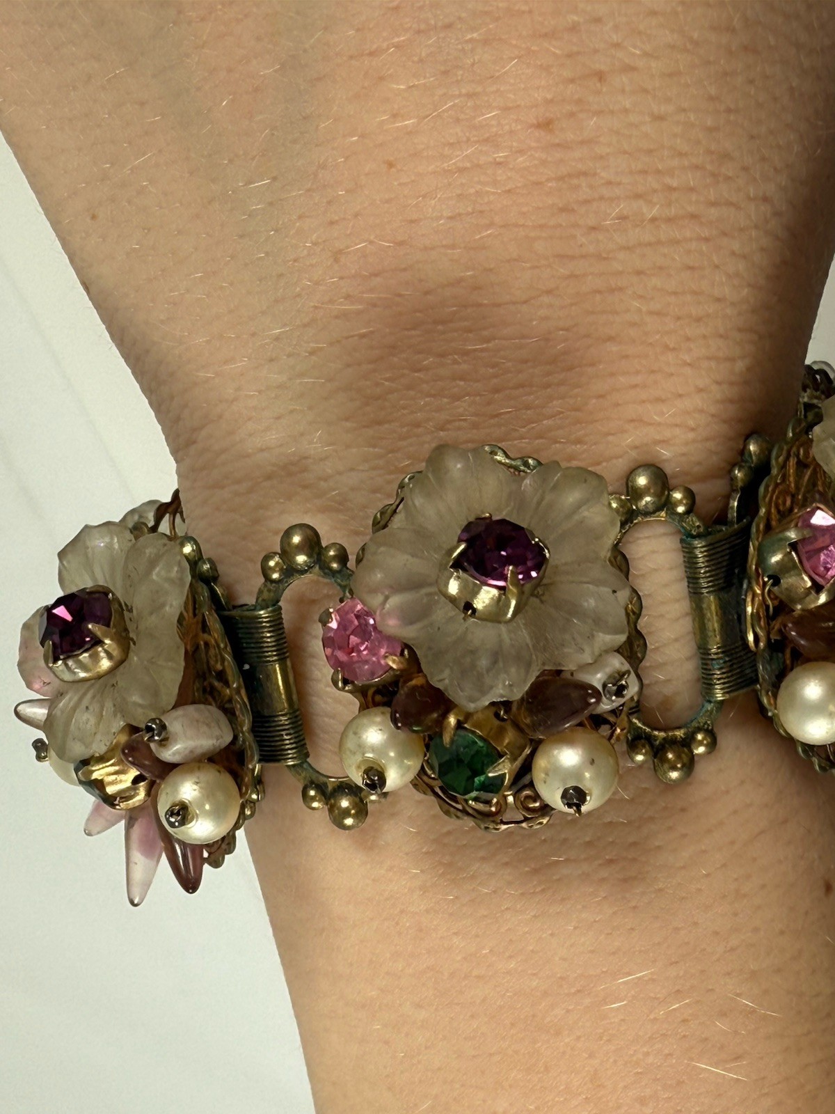 Antique Flower Glass Beaded Rhinestone Panel Bracelet 7″ Chunky 3D Book Chain