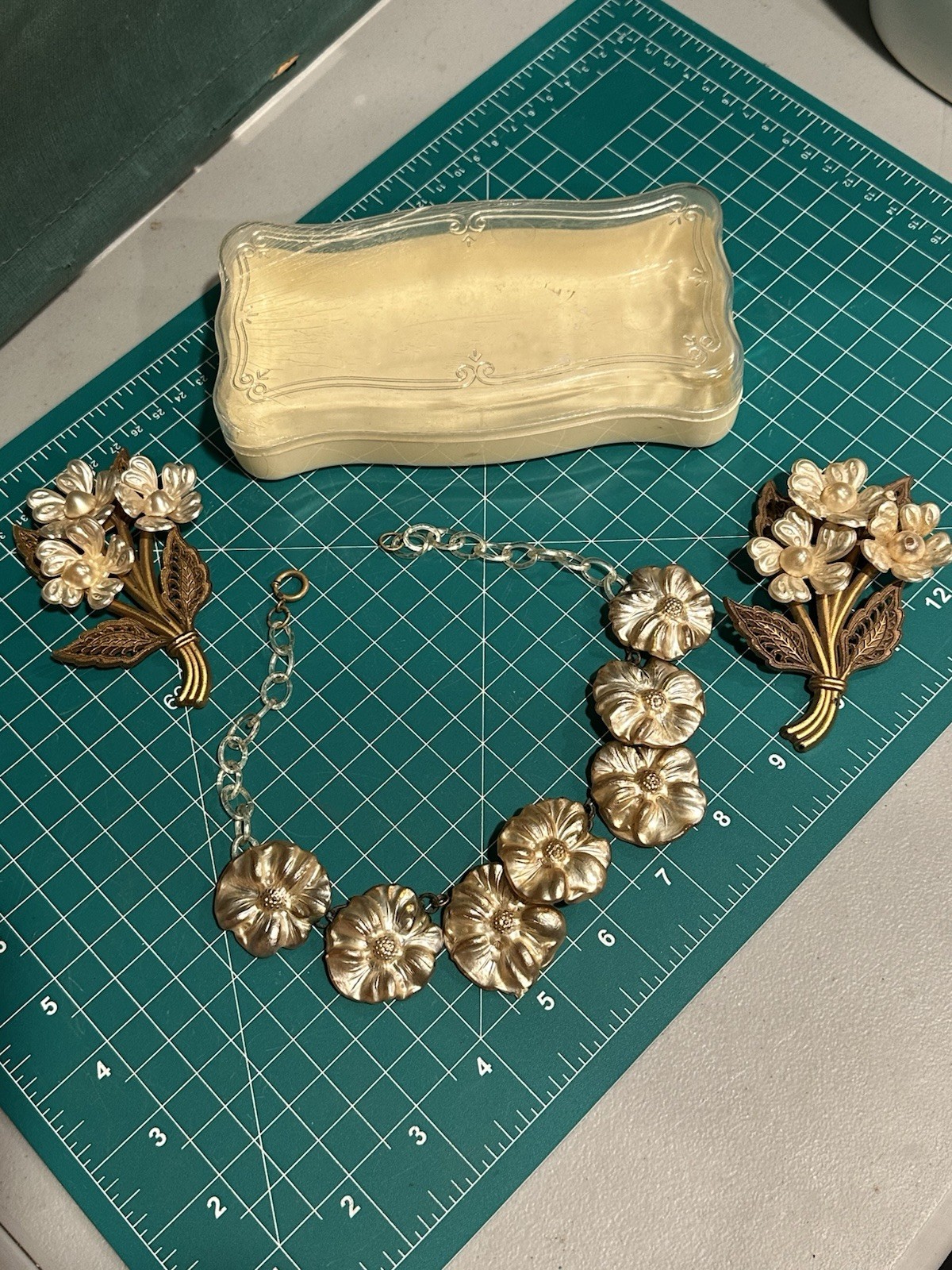 Vintage Ivory Gold Celluloid Floral Necklace 2 Brooches Pins Set Estate Jewelry