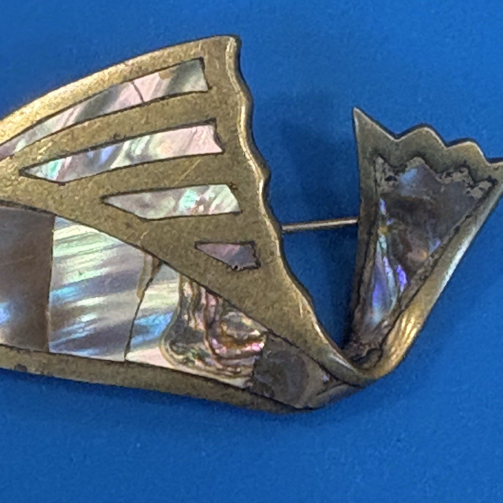 Los Castillo Taxco Mexico Brass Abalone Fish Brooch Pin Signed 2.25″ Vintage