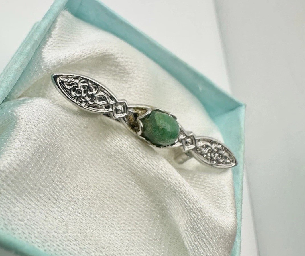 VTG Silver Tone Tiny Bar Brooch Pin Real Emerald May Birthstone Gemstone Read