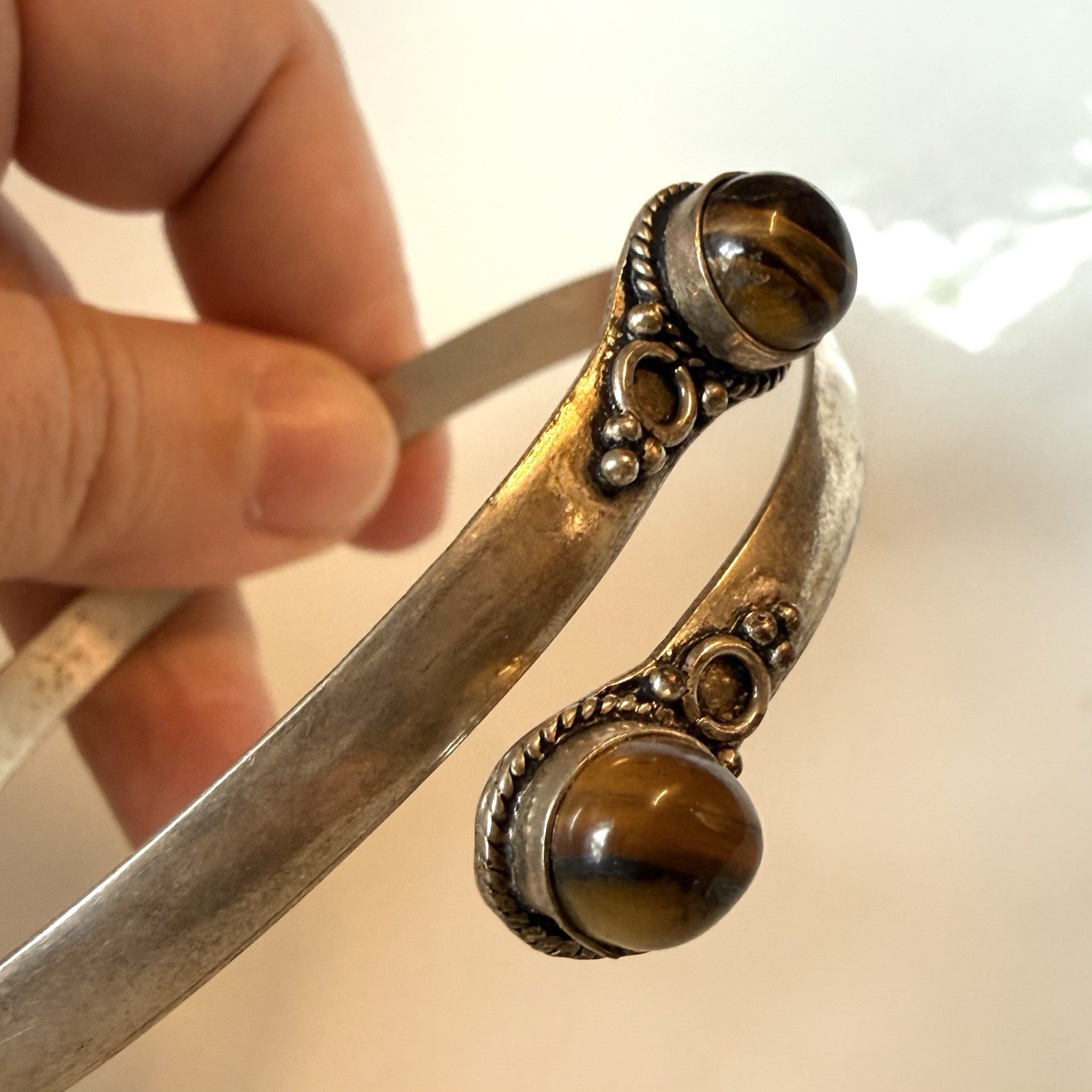 Ethnic Tiger’s Eye Gemstone Silver Tone Adjustable Cuff Bracelet / Arm Band 9.5”