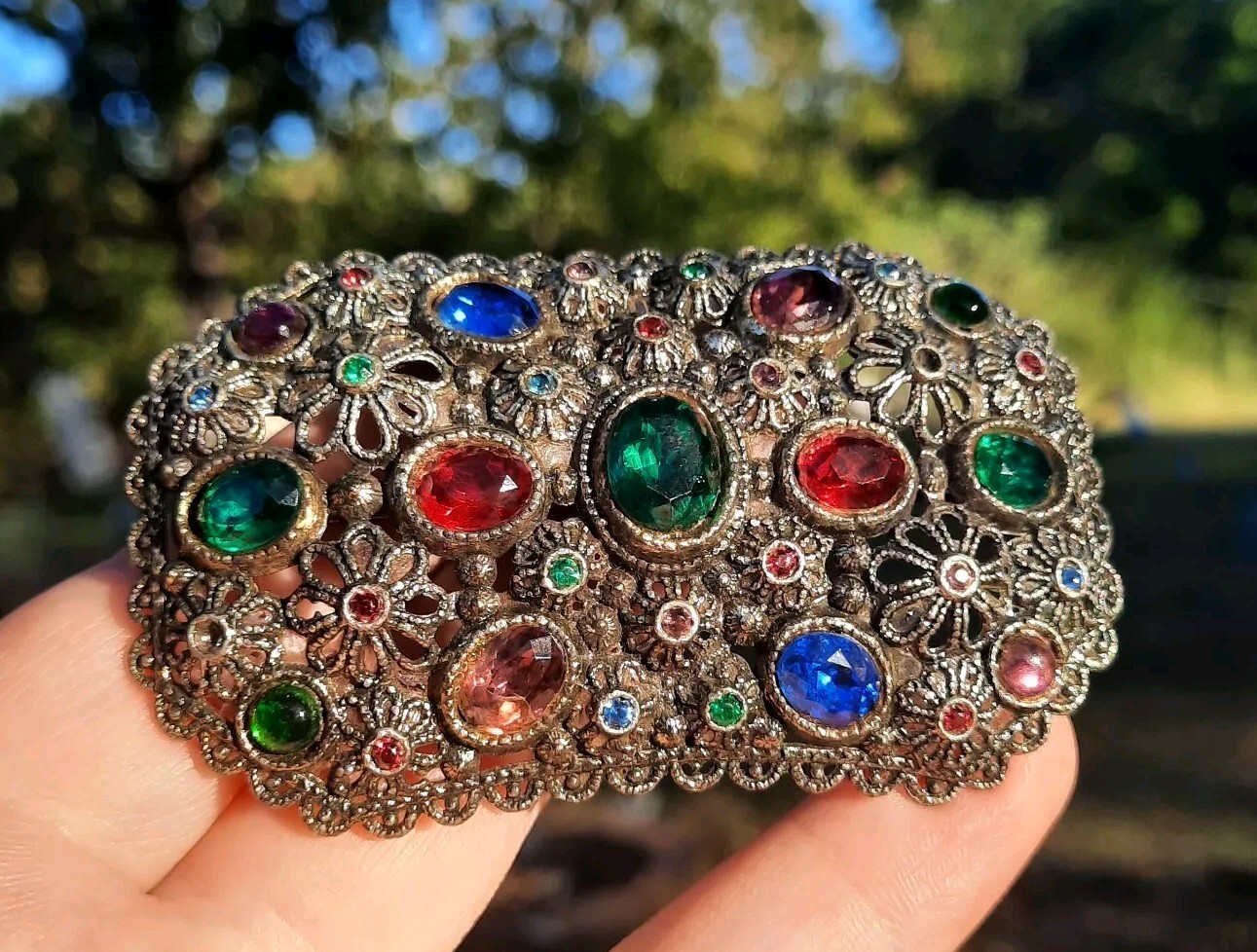 Vtg New England GlassWorks Brooch Filigree Flowers Jewel Colors Faceted READ