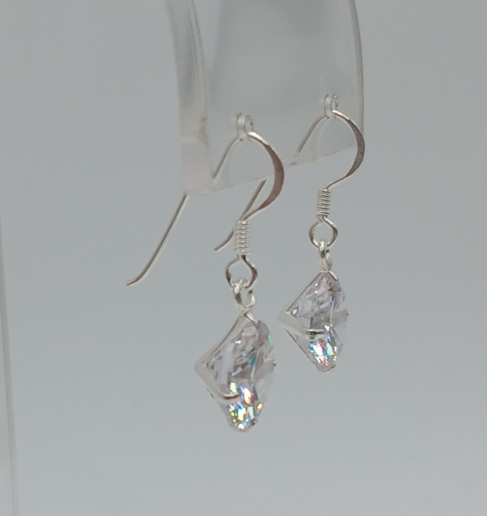 VTG 925 Lead Crystal 1in Drop Earrings Sterling Silver 2gtw Brilliant Faceted