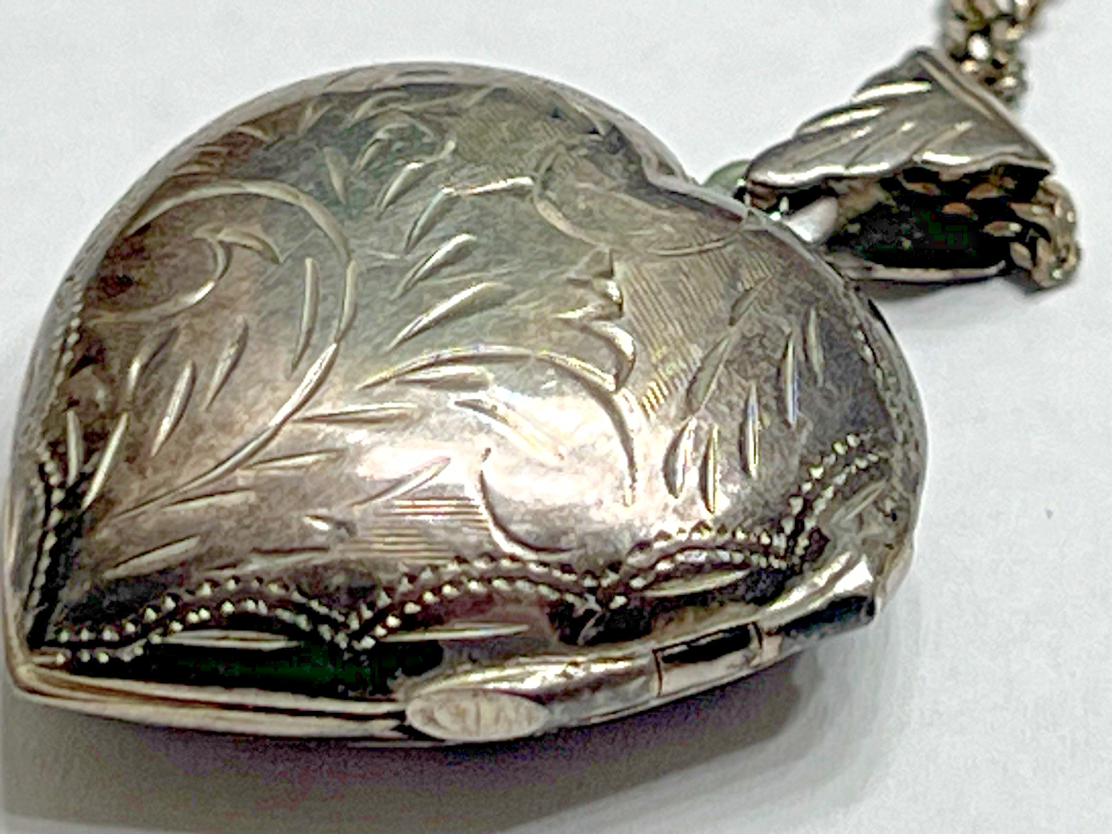 Sterling Silver Heart Necklace Pendant Puffy Locket Chain 925 Vintage Signed US