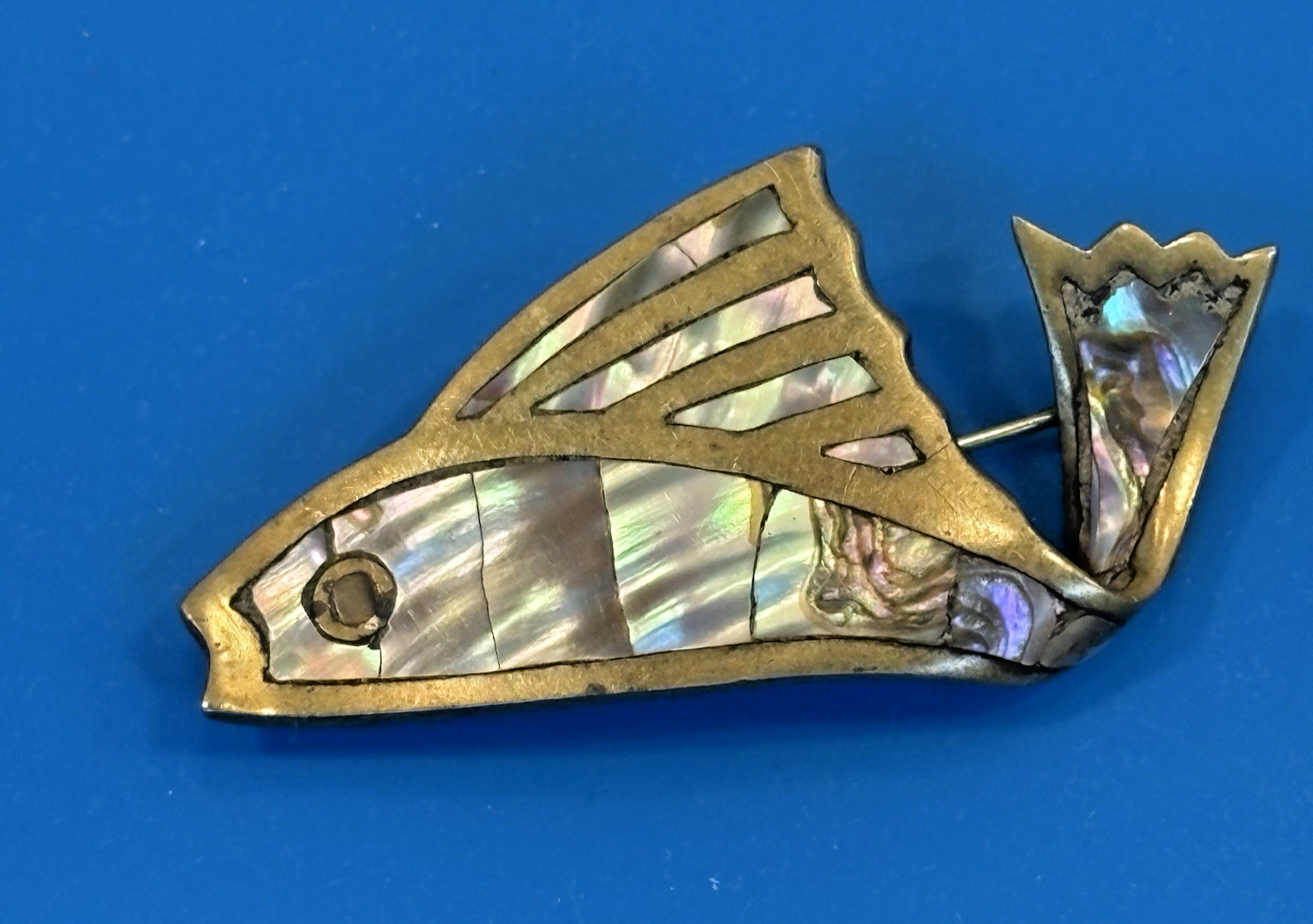 Los Castillo Taxco Mexico Brass Abalone Fish Brooch Pin Signed 2.25″ Vintage