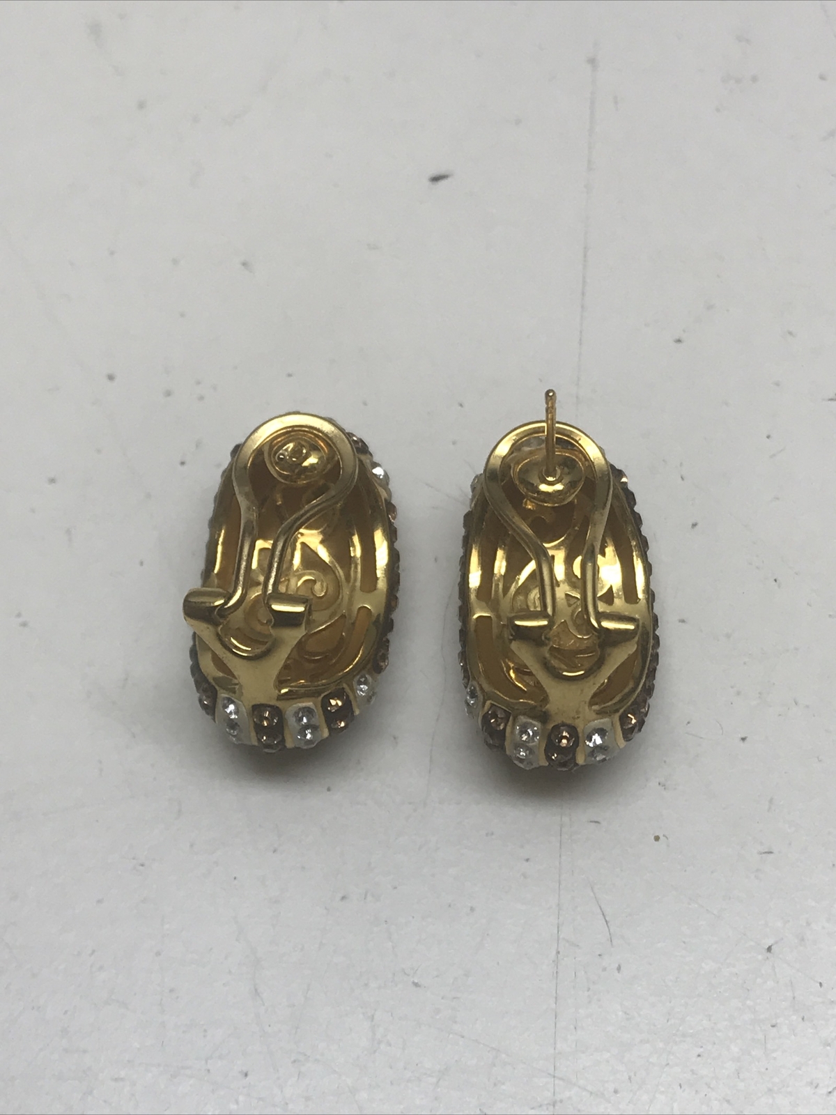 Vintage Unbranded White Brown Earrings KG Stunning Beautiful
