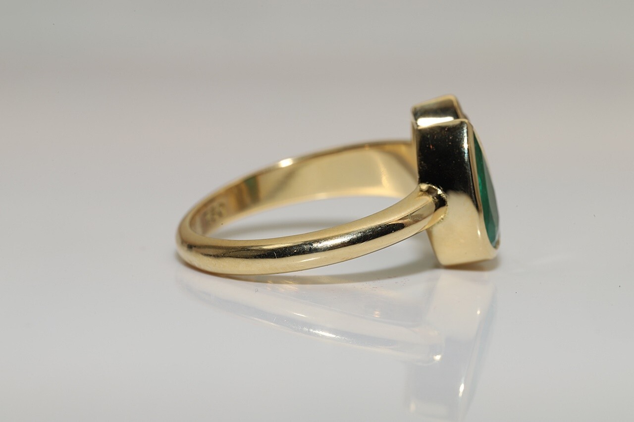 New Made 18k Gold Natural Old Pear Cut Diamond And Emerald Decorated Ring
