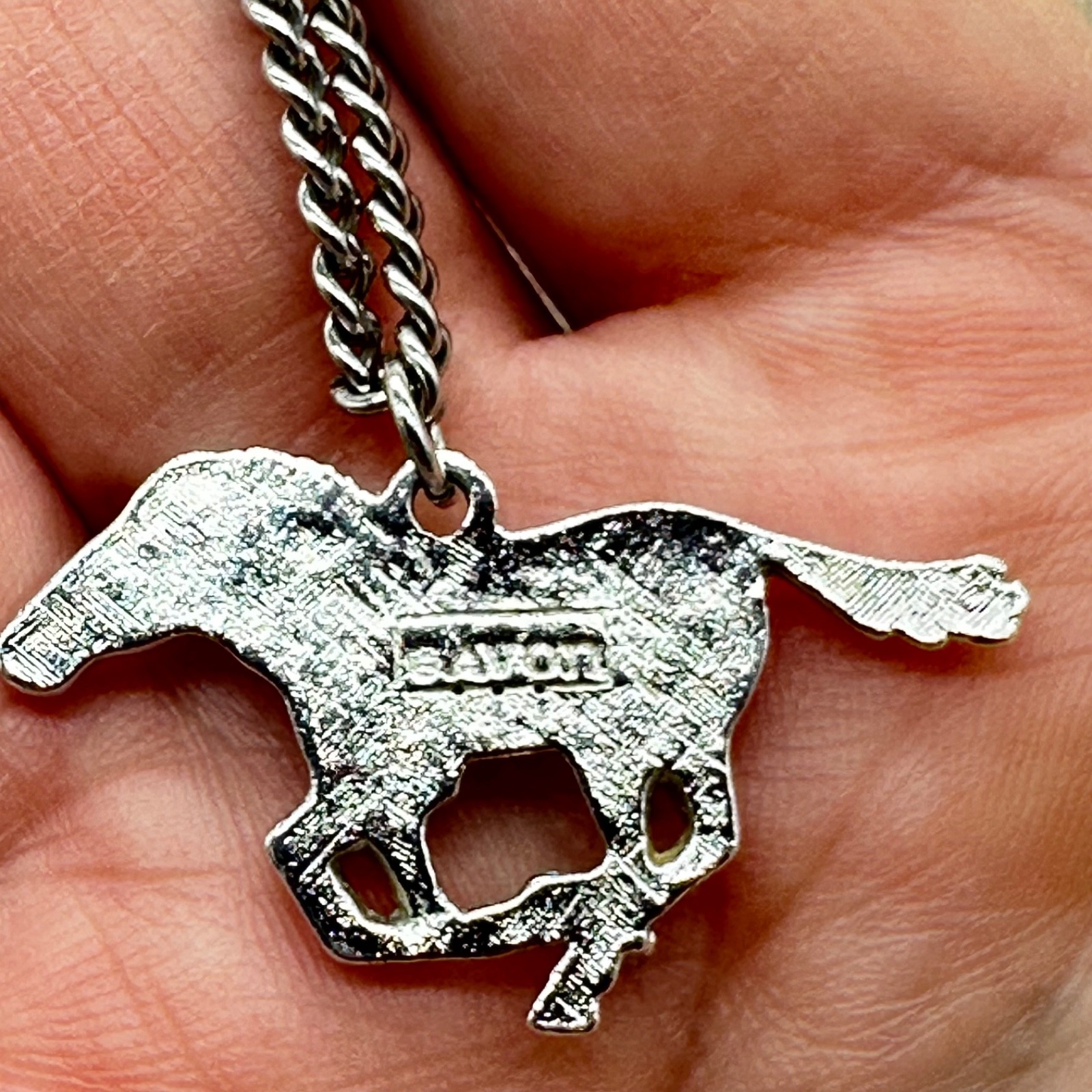 Vintage Silver Tone Horse Pendant Necklace 16″ Equestrian Western Rodeo