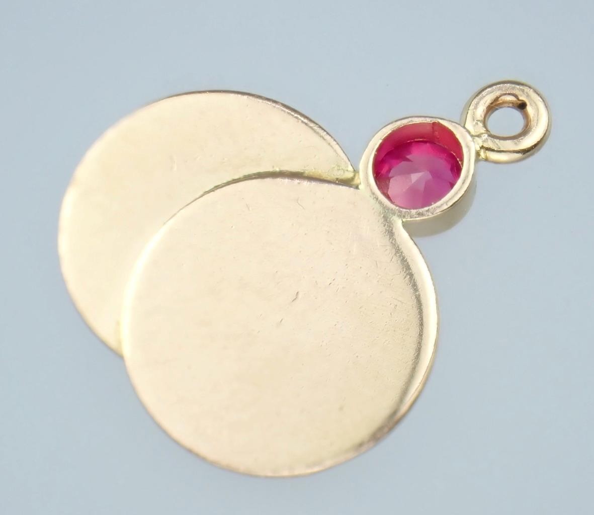 Pretty Vintage Solid 14K Gold Lab Created Ruby Medallions ‘1970’ Charm Pendant