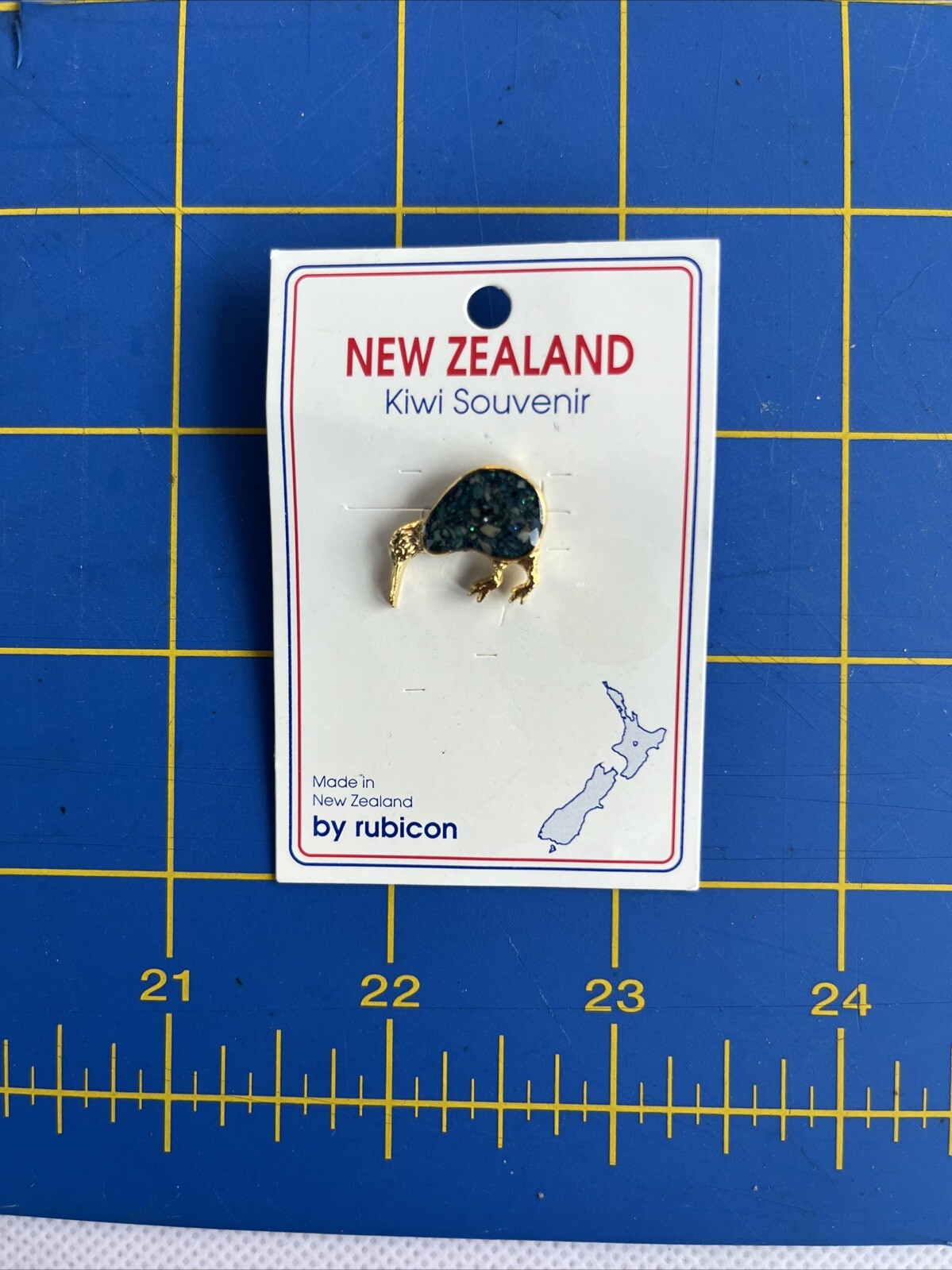 Vintage New Zealand Paua Abalone Shell Tiny Petite Kiwi Bird Brooch Or Pin