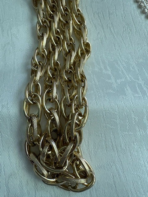 Vintage 50″ Gold‑Tone Tassel Lariat Chain Belt Necklace – Lightweight Boho Chic