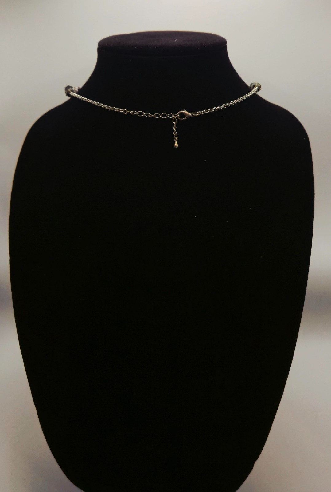 Vintage Art Deco Black Glass & Silver Foil Murano Style Bead Necklace