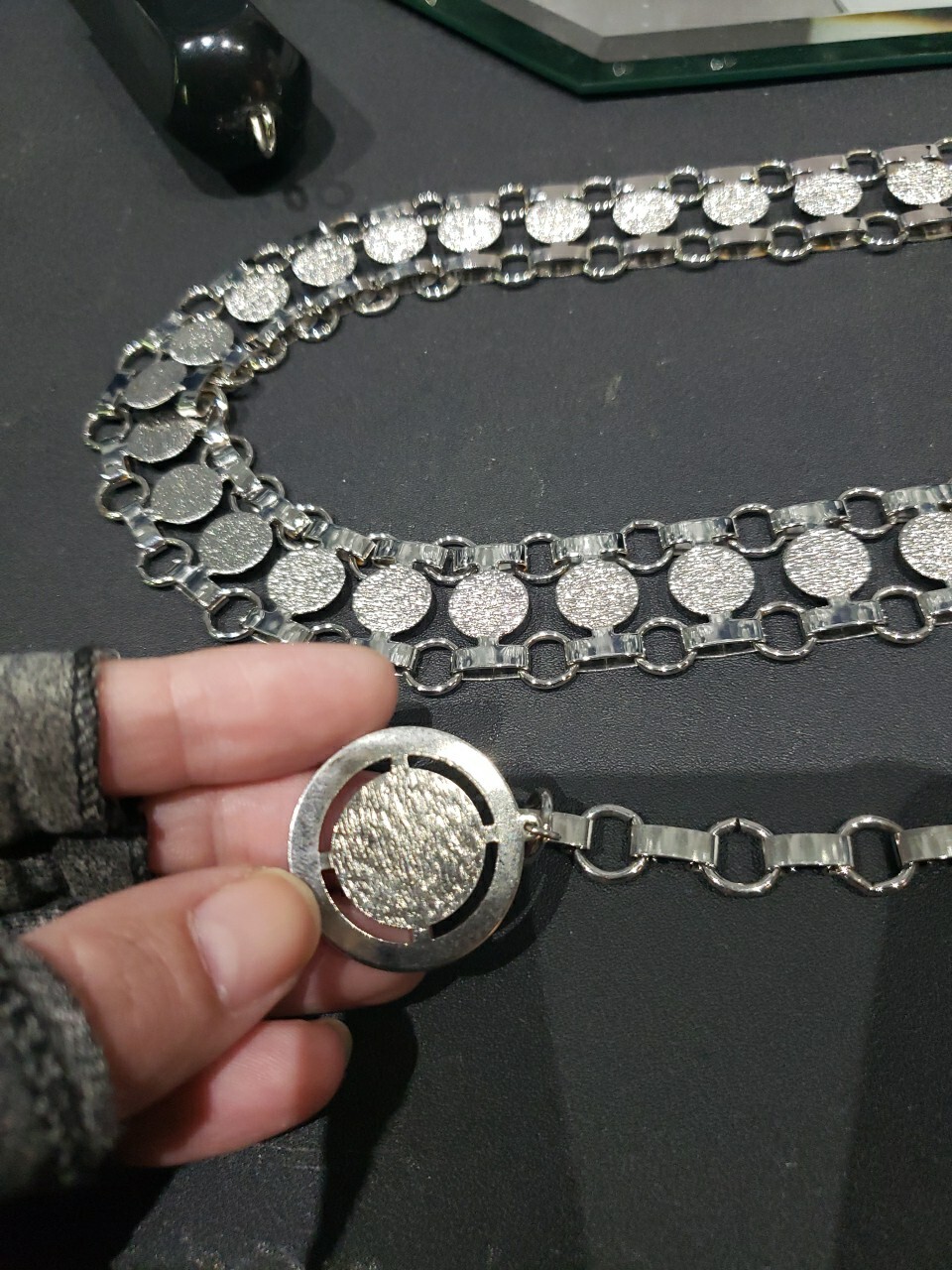 Adjustable Metal Link Belt Chain vtg 1970 Sarah Coventry silver disc coin