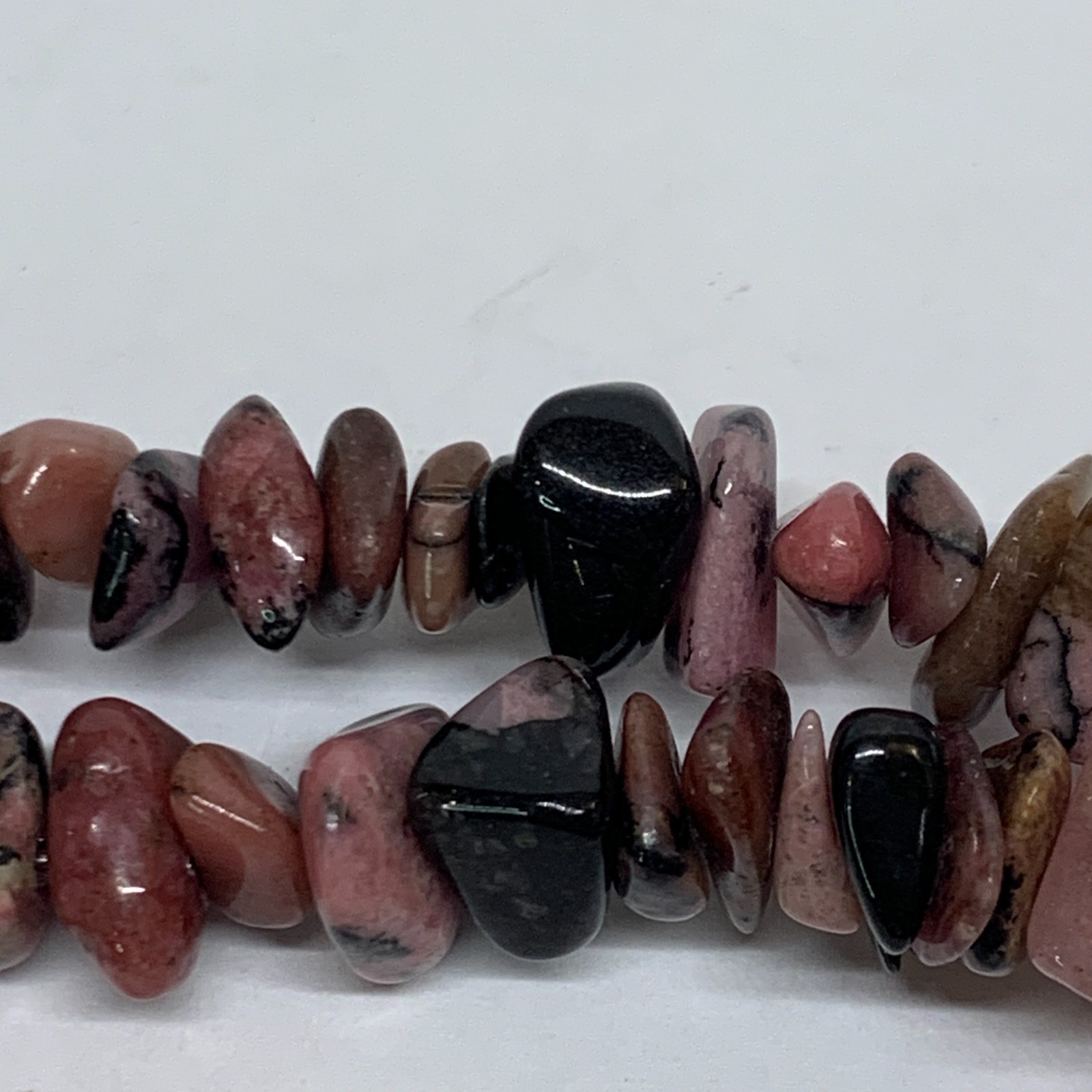 Vintage Pink Chip Raspberry Rhodonite Stone Necklace 15” Single Strand Estate