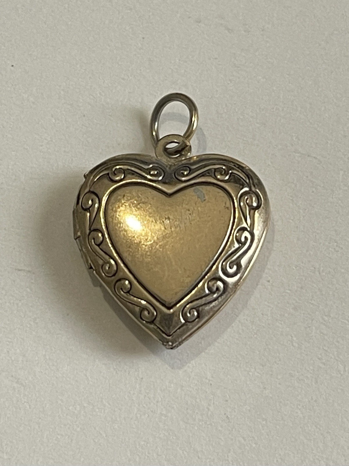 1950’s Vines Heart Picture Locket Pendant Silver Gold Tone Victorian Revival