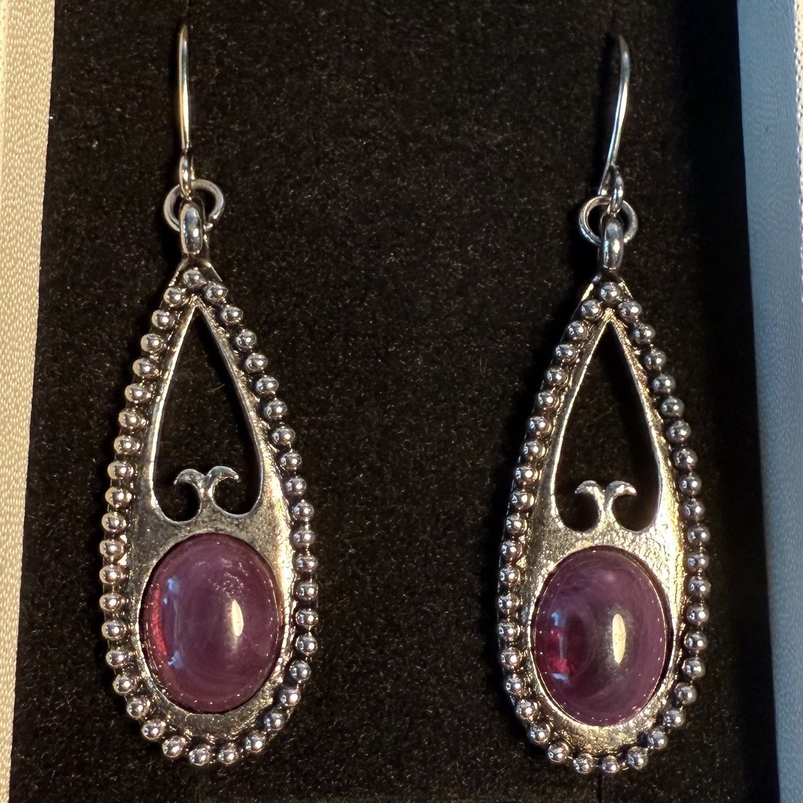 Vintage 925 Sterling Silver Oval Cabachon Amethyst Drop Dangle Earrings