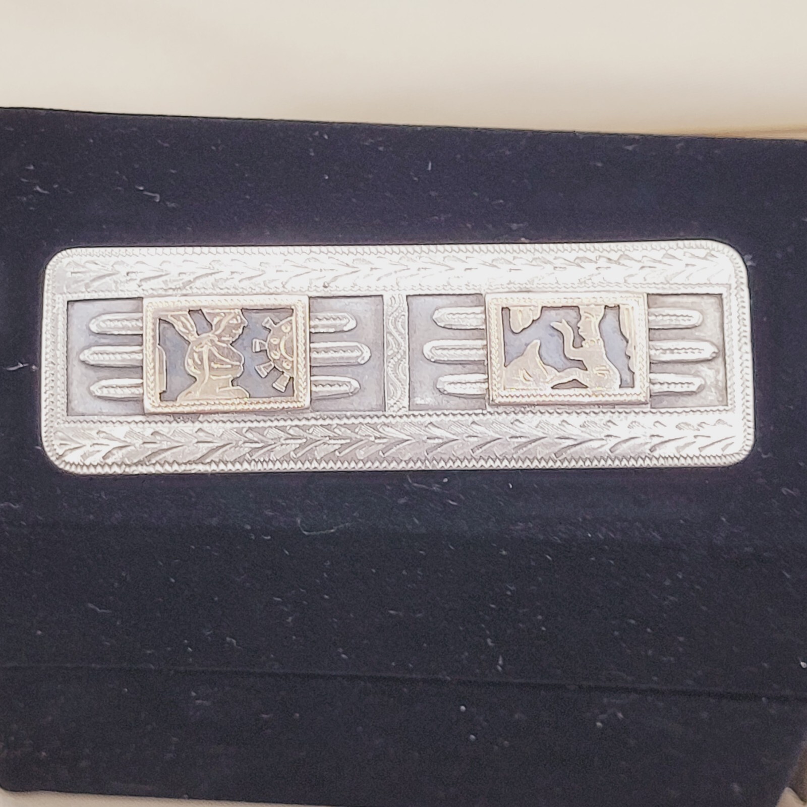 Guatemala Maya Mayan Relief Image Long Silver & Copper Tone Vintage Brooch Pin