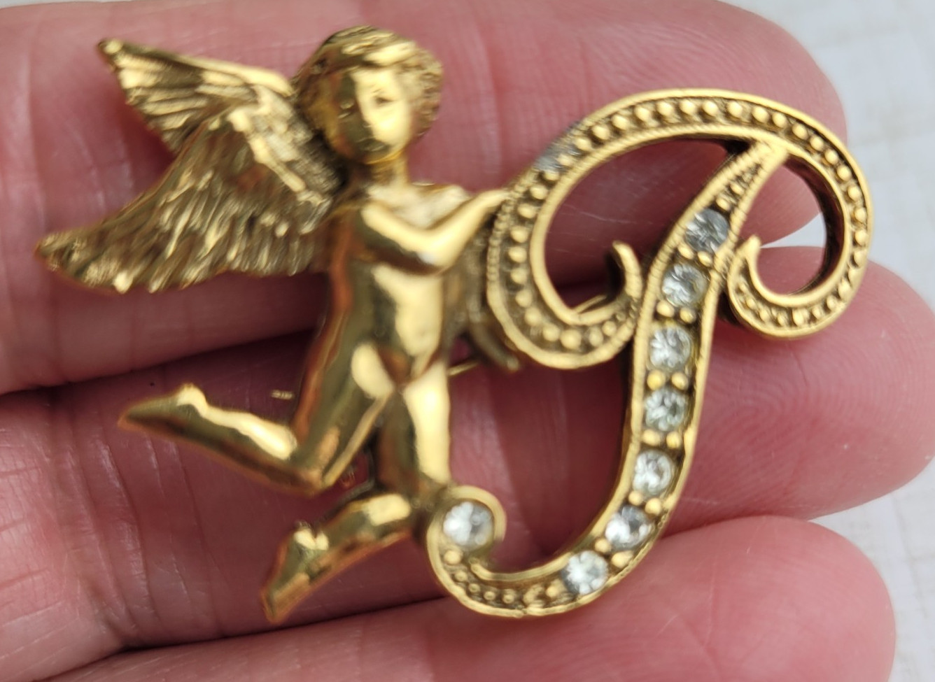 1928 Brand Gold Tone Rhinestone Angel Brooch Holding Initial Alphabet Letter P