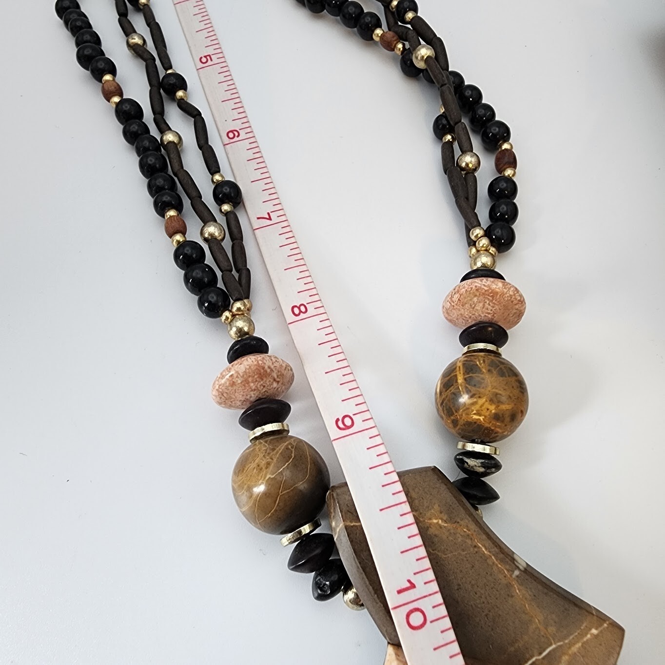 Vtg Lee Sands Crab Claw Shaped Shell Inlay Pendant Stone Black Beads Necklace