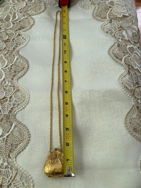 Vintage Gold Purse Pendant Necklace Opens No Plating Loss 29” Chain 50g