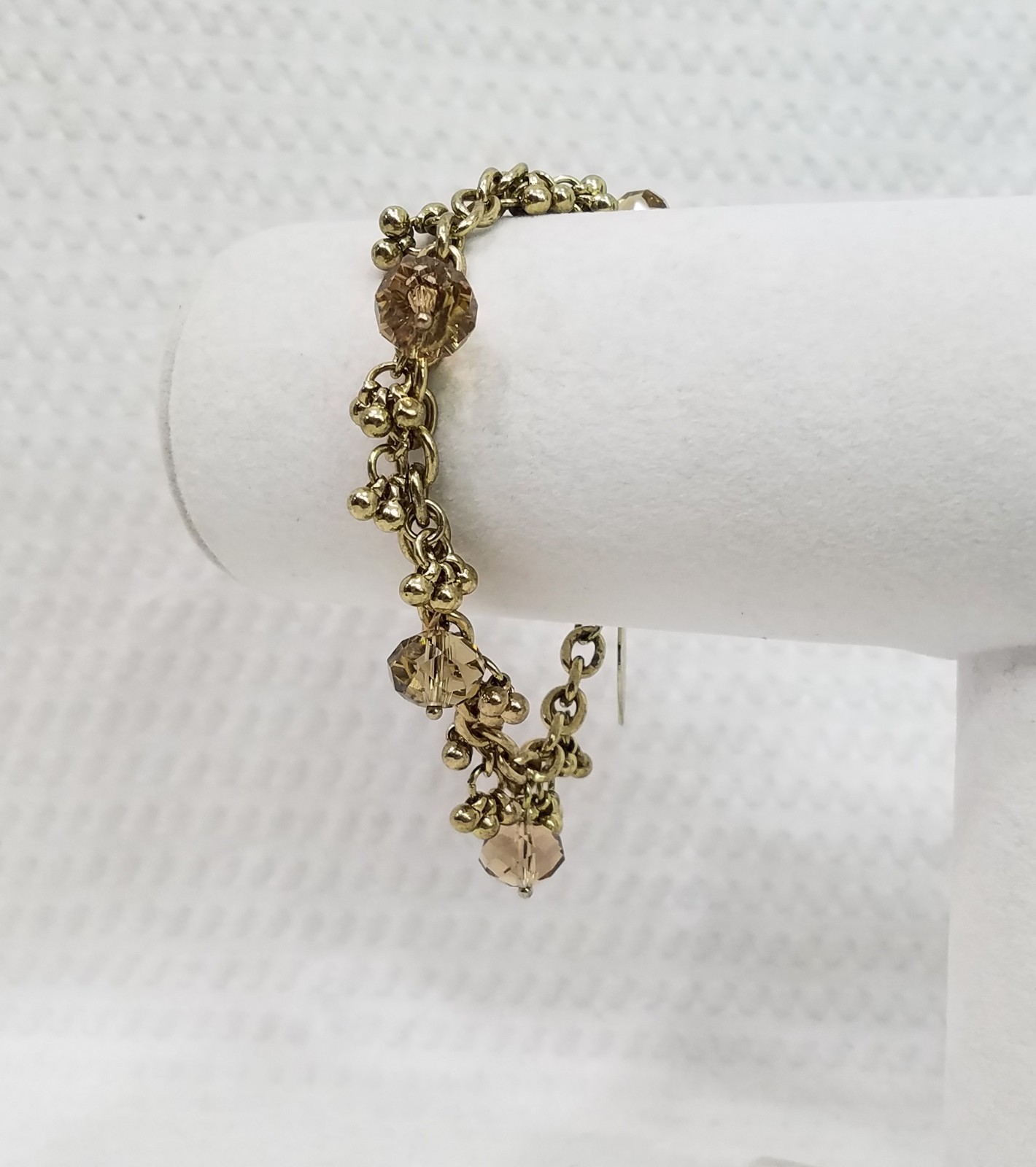 VTG Signed Coldwater Creek Taupe Crystal Bead And Gold Tone Charm Style Bracelet