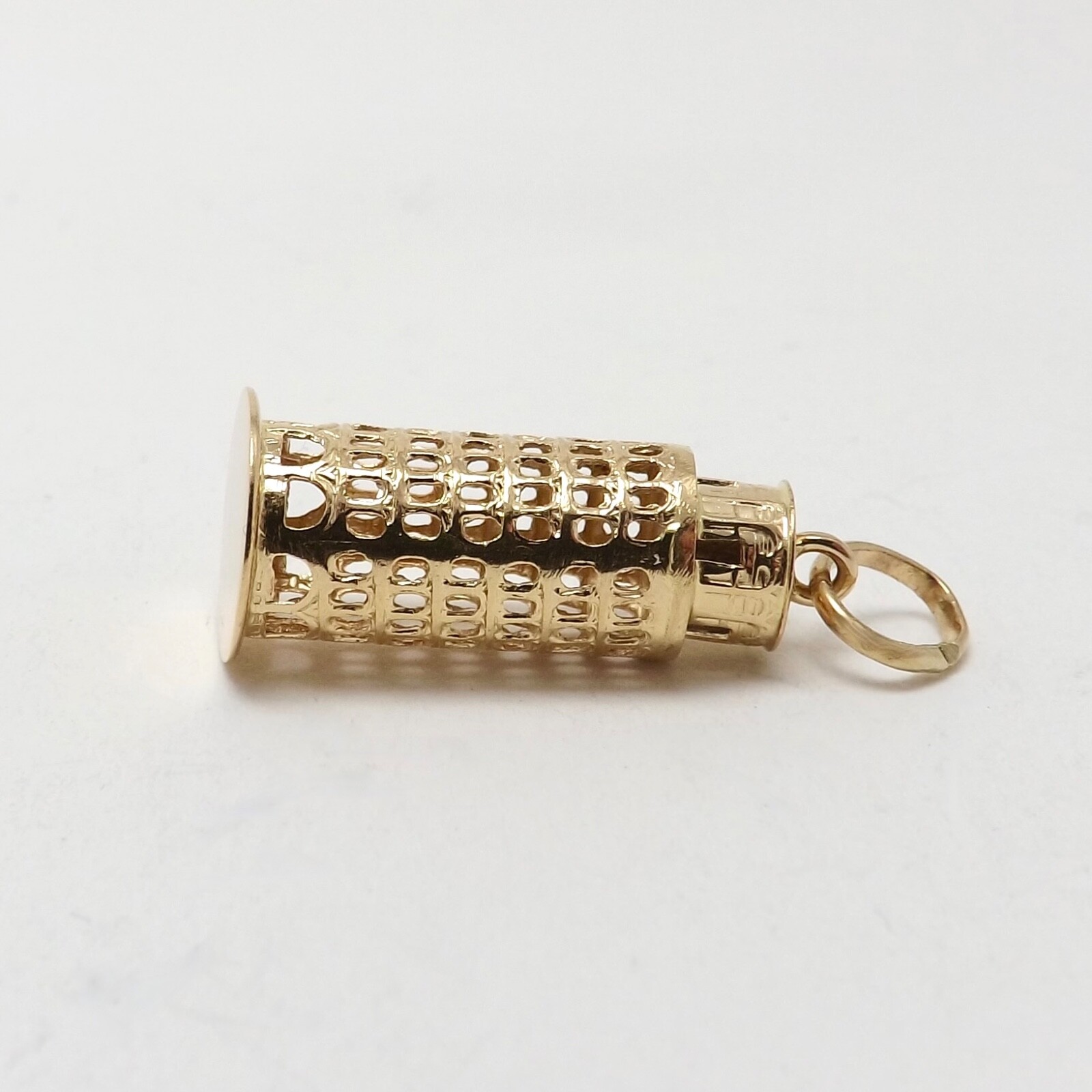 Solid 18k Gold Leaning Tower Of Pisa Charm Pendant Italy 750 Vintage