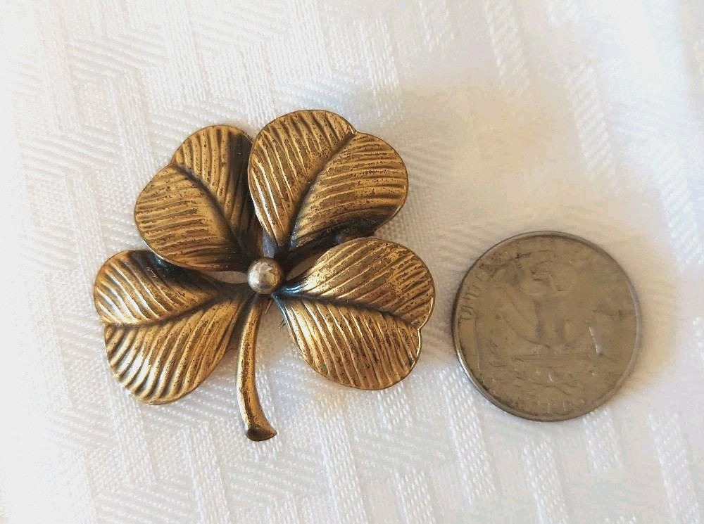 St Pattys Vtg Sterling Silver Gold Wash Four Leaf Clover 1-3/4″ Fur Clip 8.1g