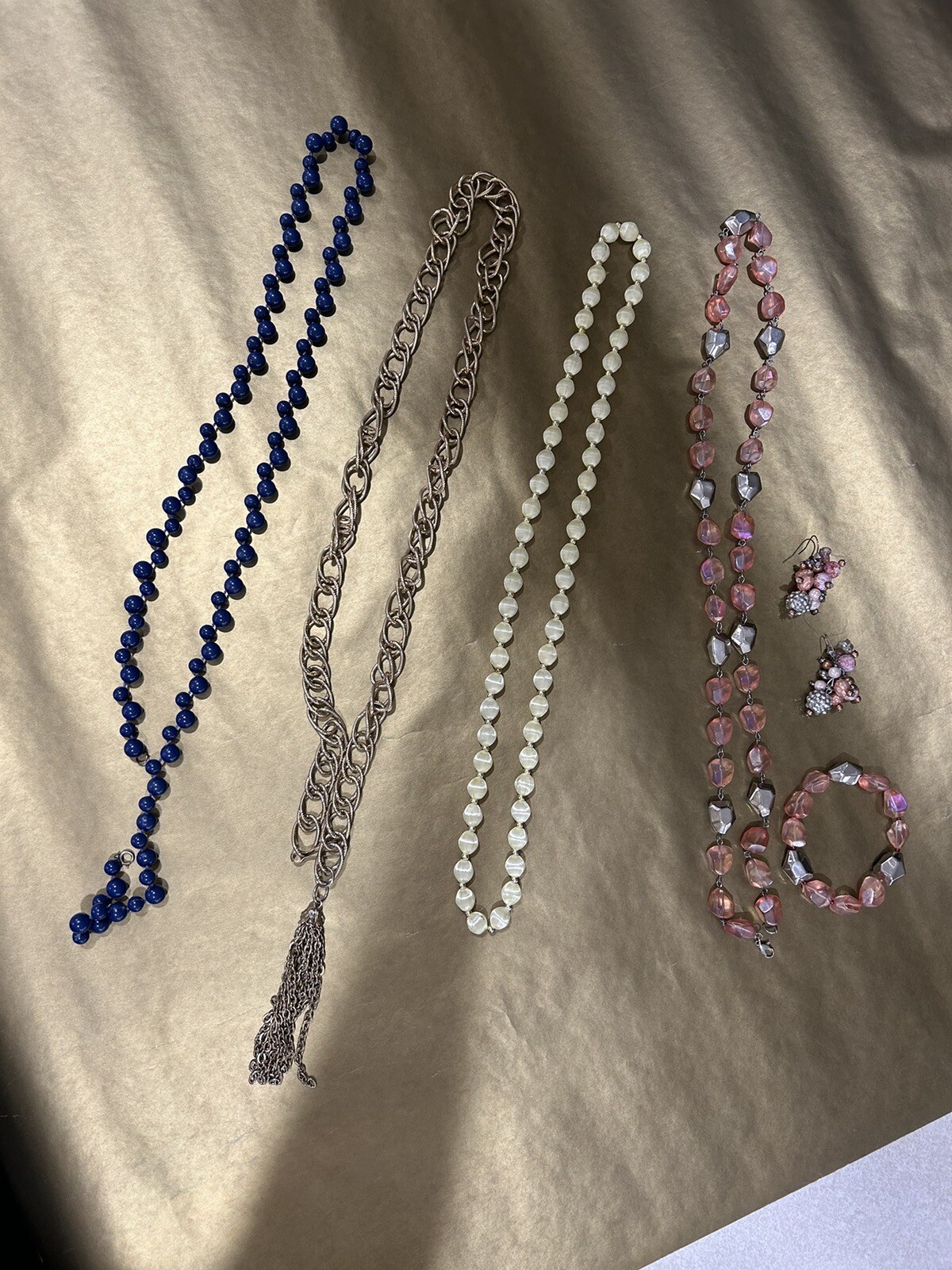 Vintage Costume Jewelry in Velvet Sack – L-Q-Q-K