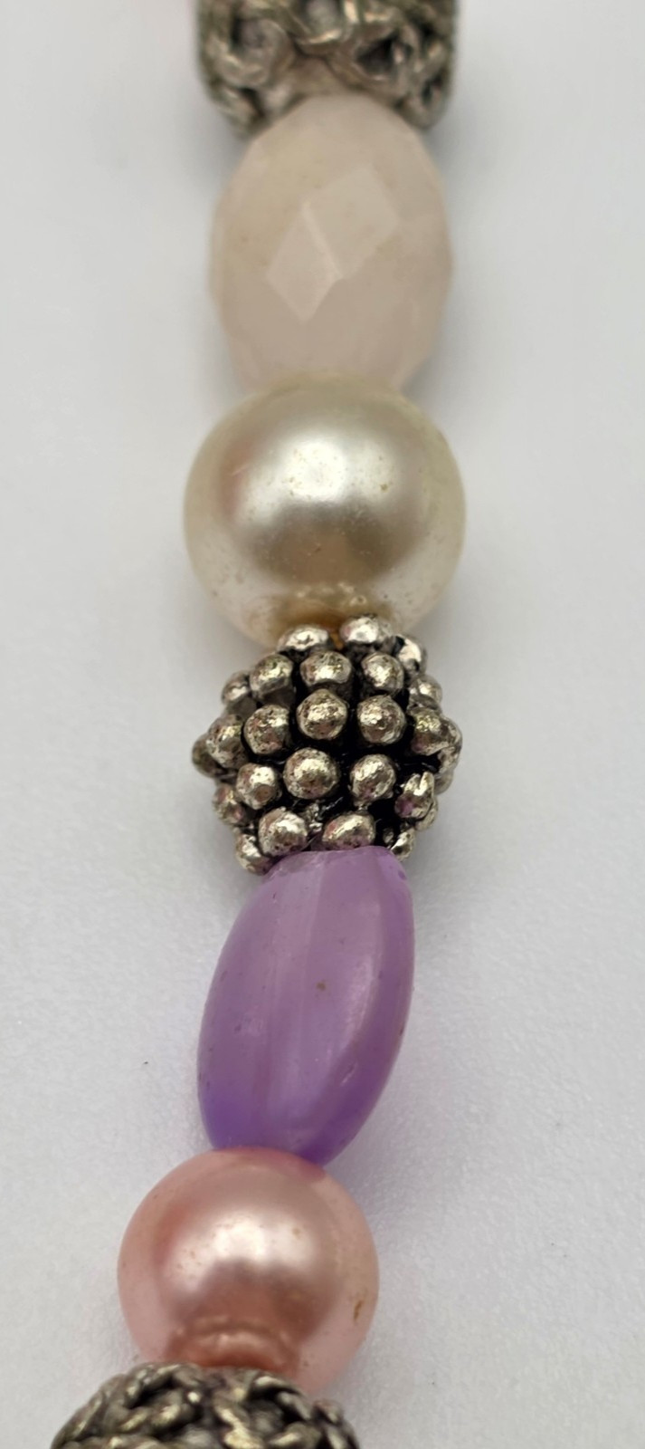 Vintage George Pink Lavender Lucite Faux Pearl Beaded Necklace 18 In Silver Tone