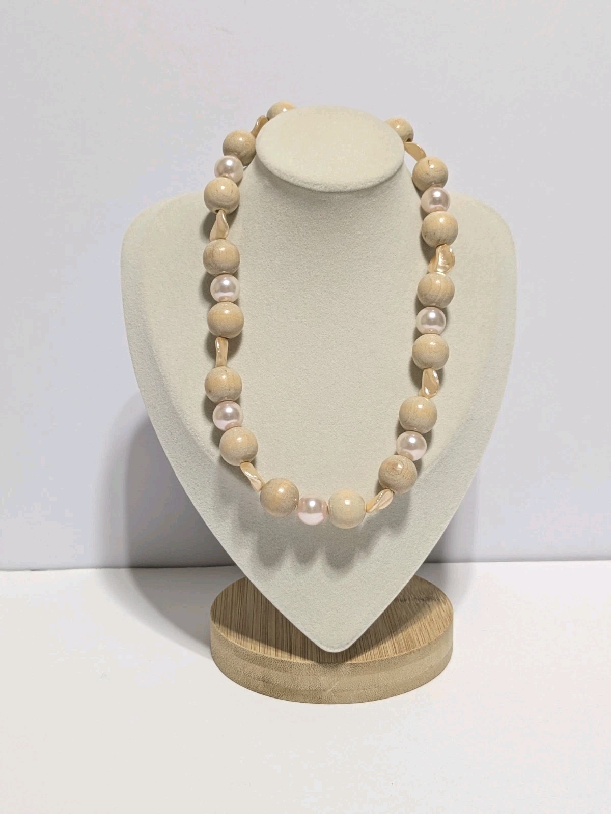 Vintage Wood Bead, Shell & Imitation Pearl Necklace. Light Colors 14″. BOHO