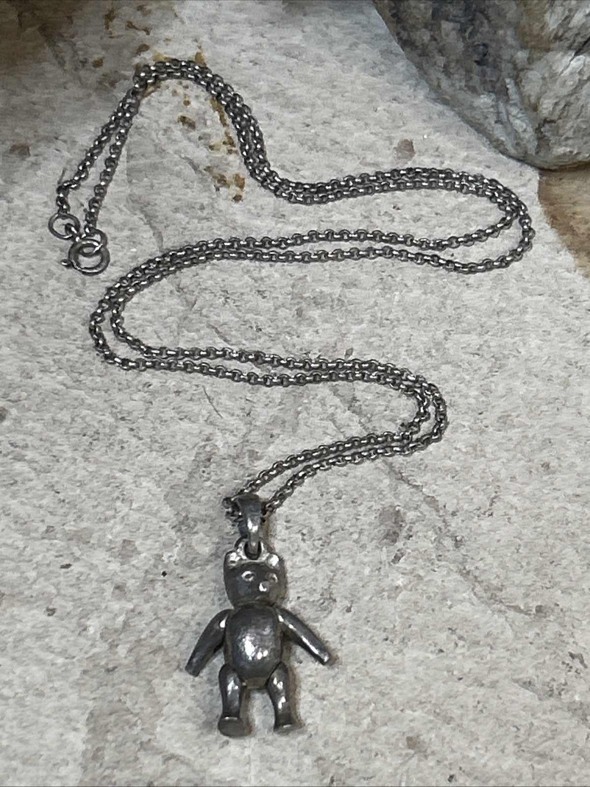 47. Unusual 925 Sterling Articulated BEAR Rolo chain link Necklace 18″, 7.2g