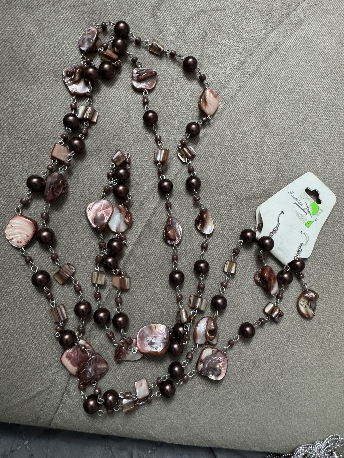 Brown Faux Pearl and Shell Jewelry Set