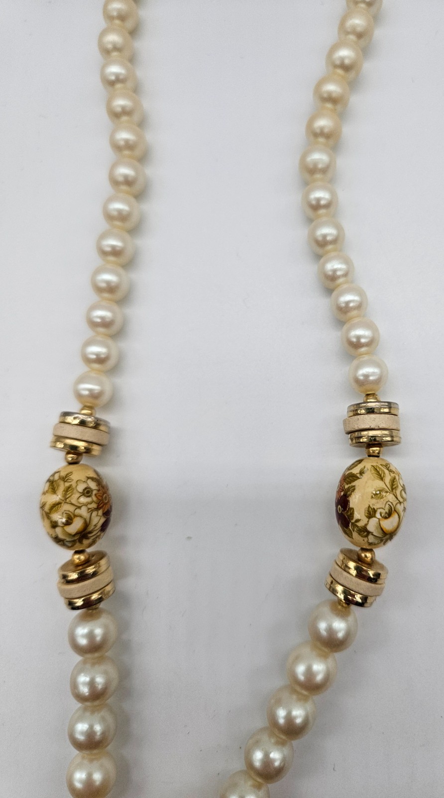 Vintage Japan Faux Pearl Painted Floral Flower Bead 26” Necklace