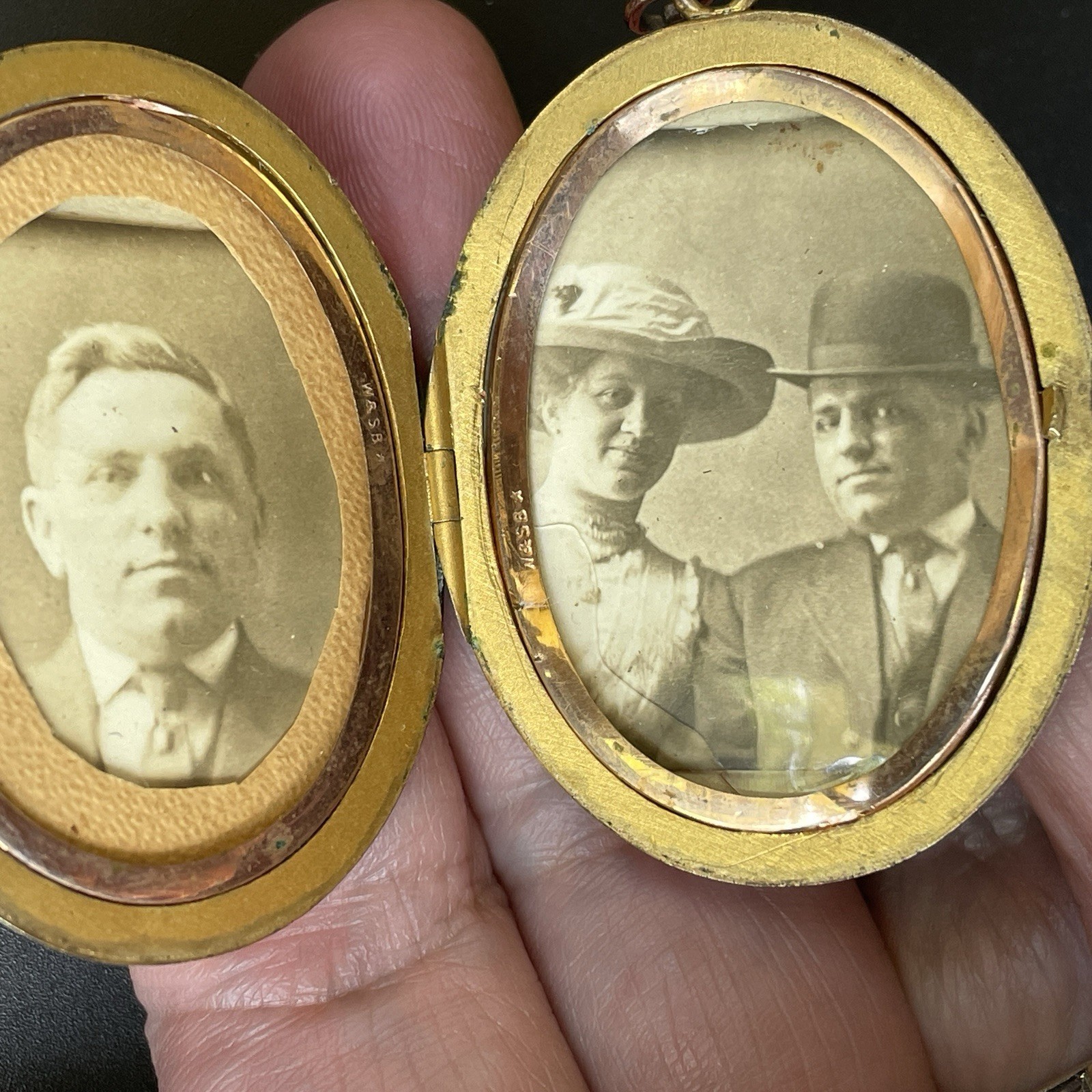 Gold Filled Cameo Photo Locket W & S B Blackinton Etched Floral Antique Vintage