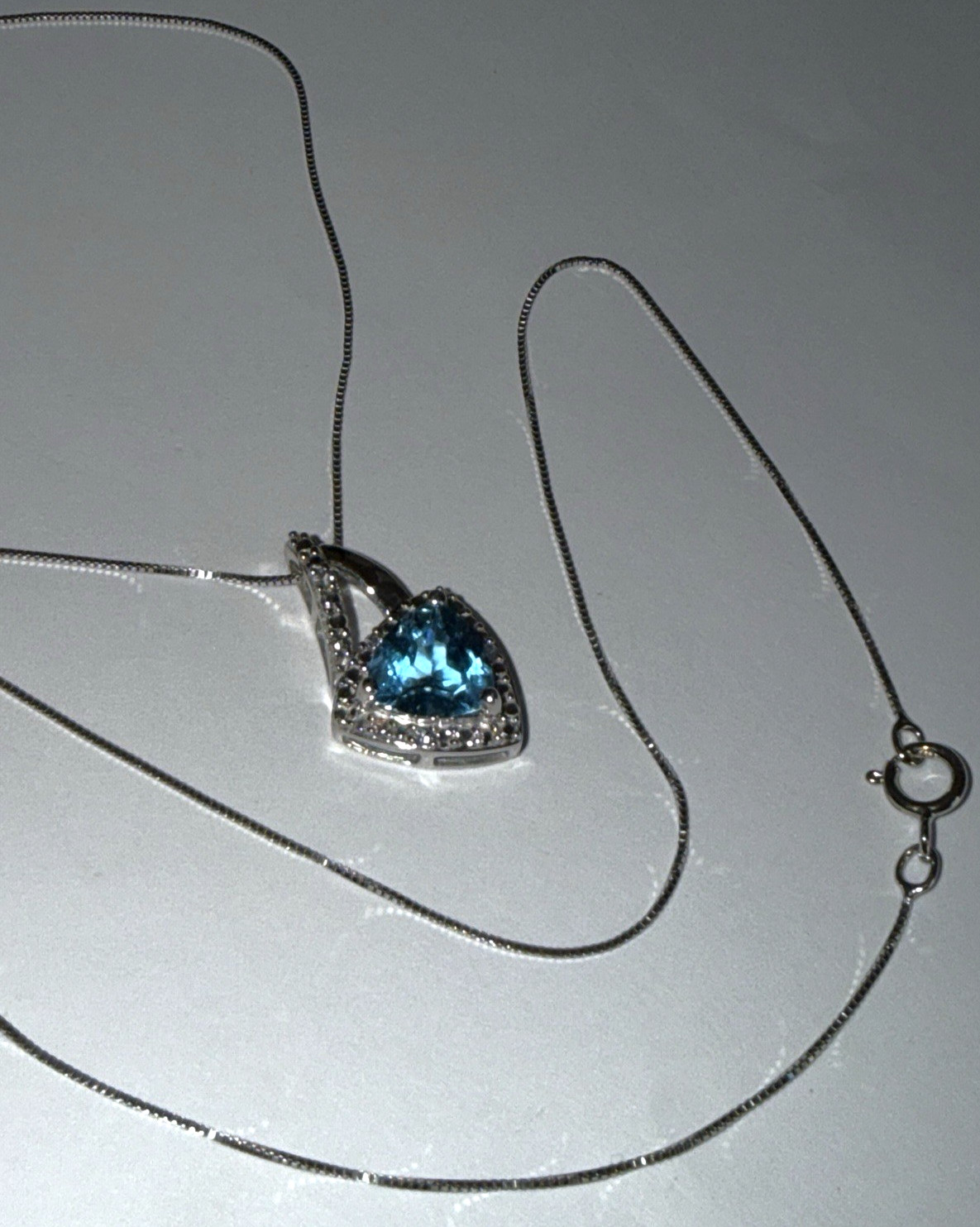 Trillion Cut Blue Topaz Pendant 8 x 8mm and Necklace 18″ Sterling Silver 925 NIB