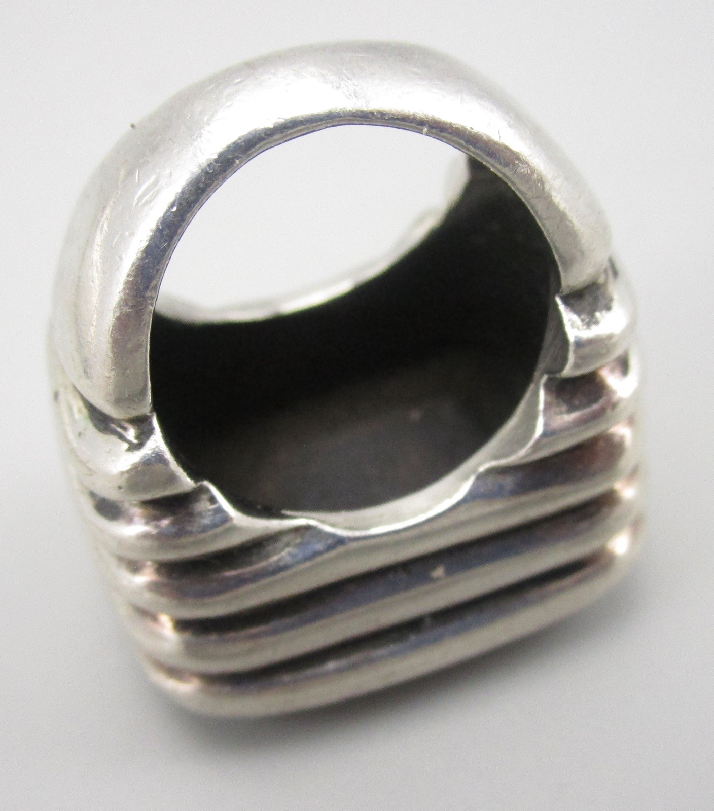 LOVELY DIAN MALOUF STERLING SILVER “DOUBLE HAPPINESS” STATEMENT RING SZ 6.75