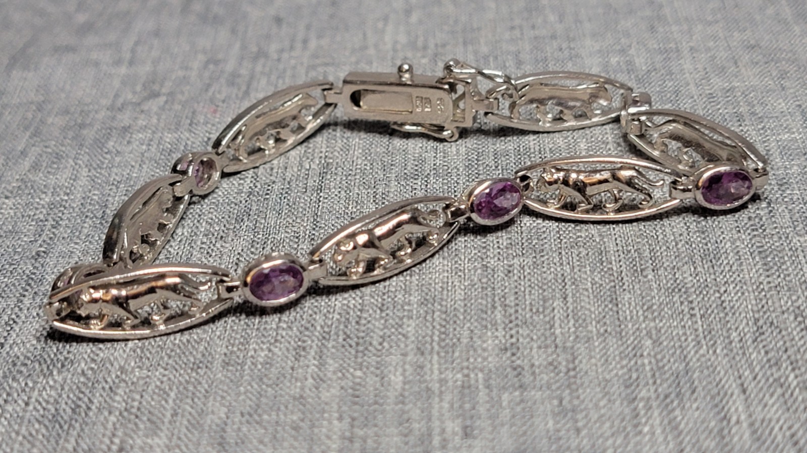 Vtg DBJ 925 Sterling Silver Tiger Amethyst Bracelet Box Clasp