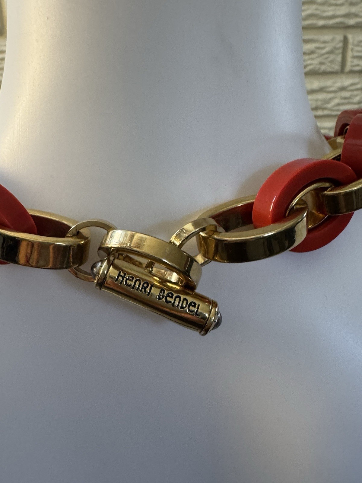 Vintage 1980″s Henri Bendel Chain Link Choker Necklace red lucite and gold plate