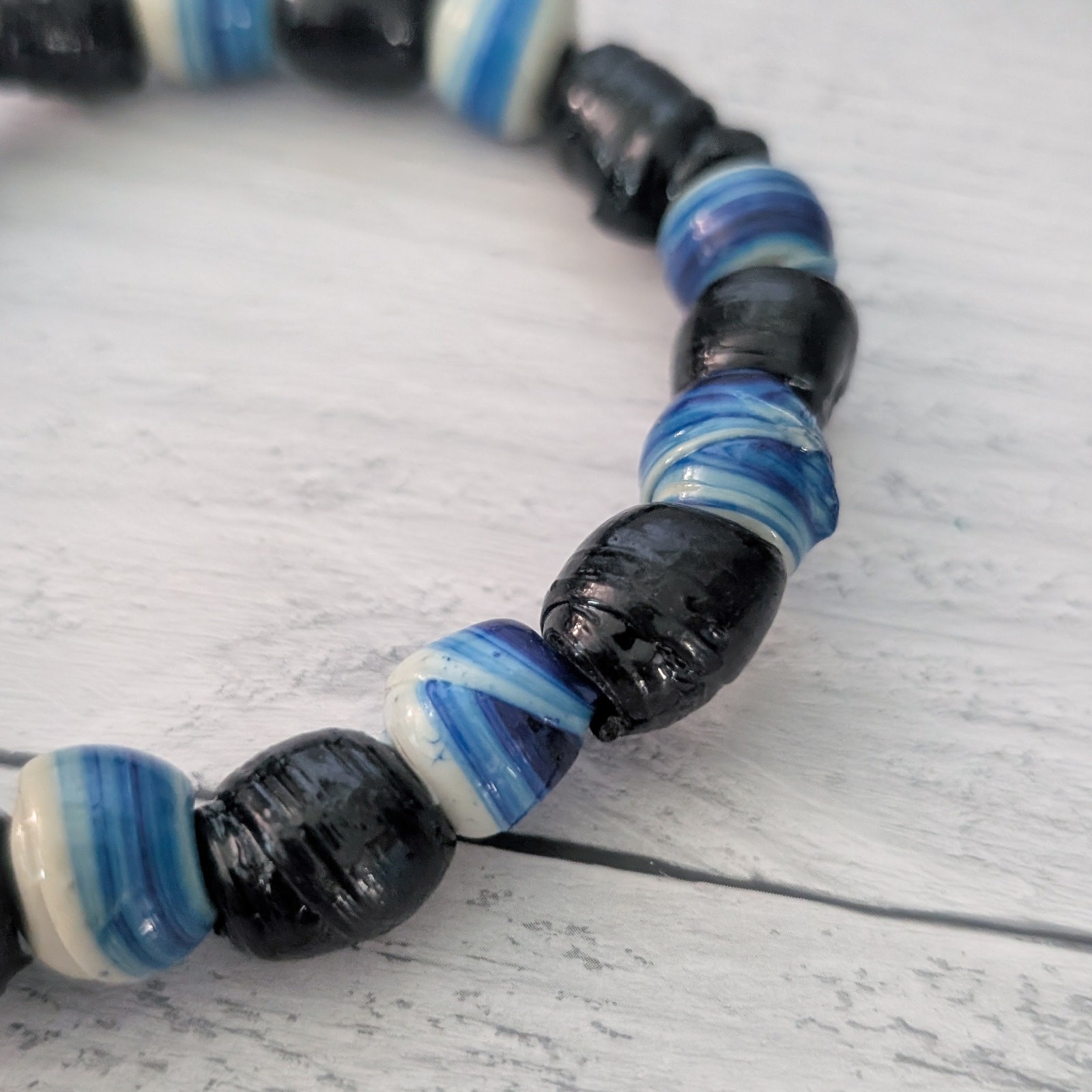 Vintage Stretch Bracelet – Blue, Cream, Black Tones