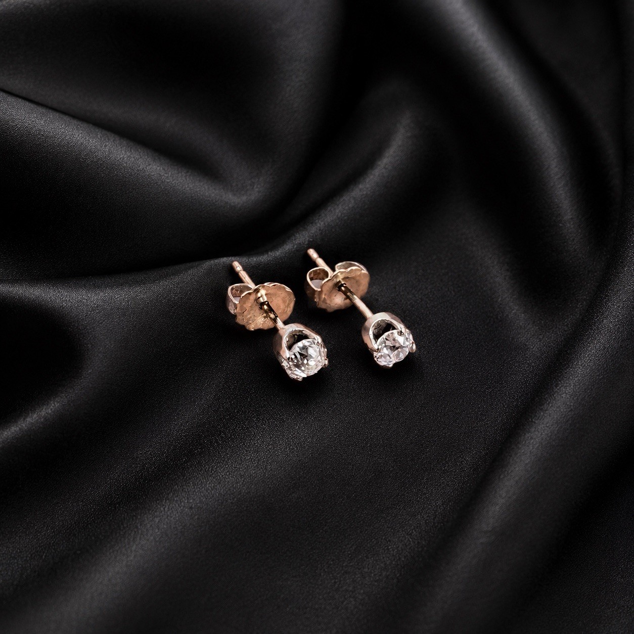 Vintage Estate Old European Cut Natural Diamond Stud Earrings in 14k White Gold