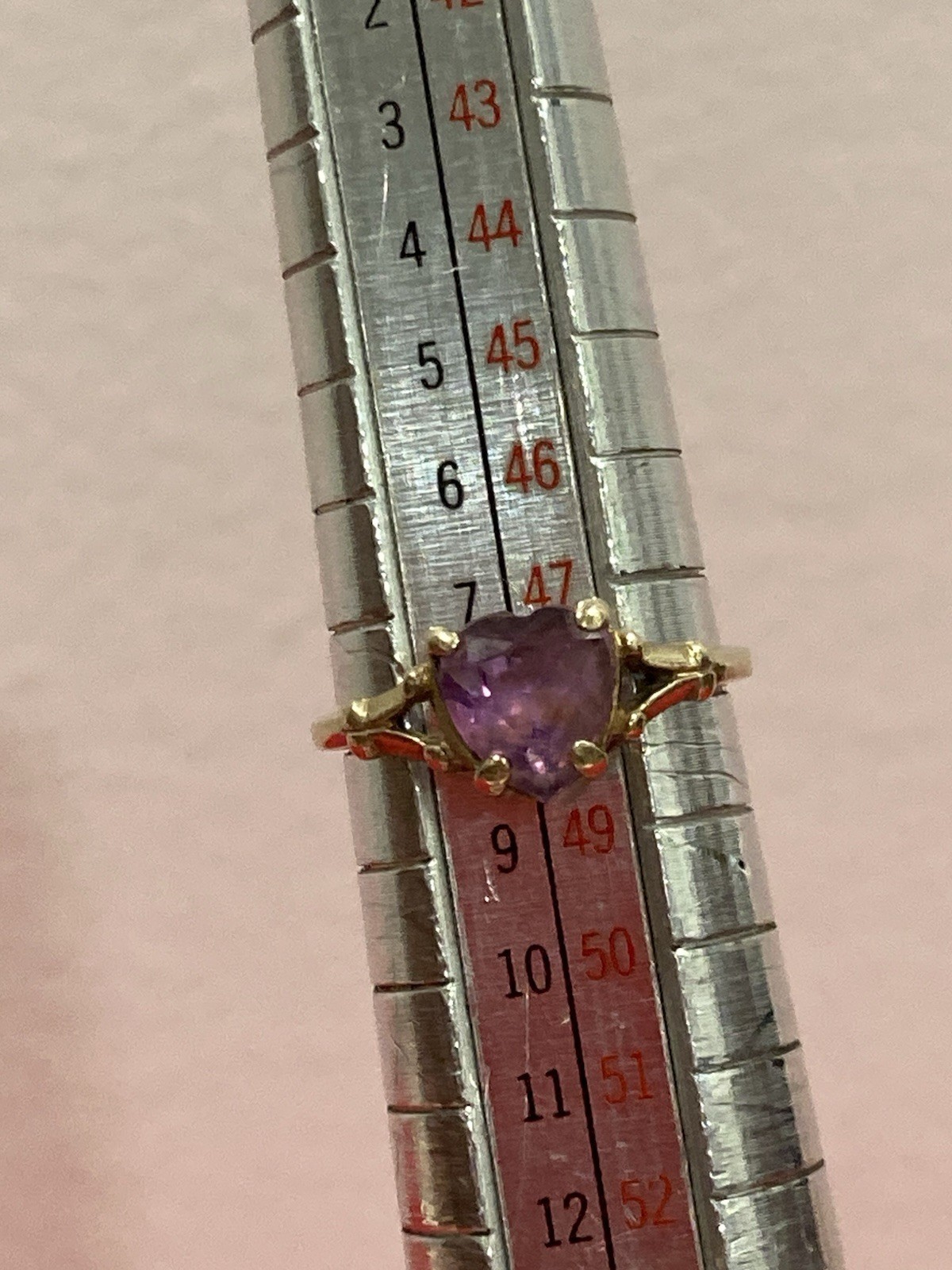 Vintage ROMANY 10k Solid Yellow Gold Heart Shape Amethyst Stone Ring SIZE 4.25