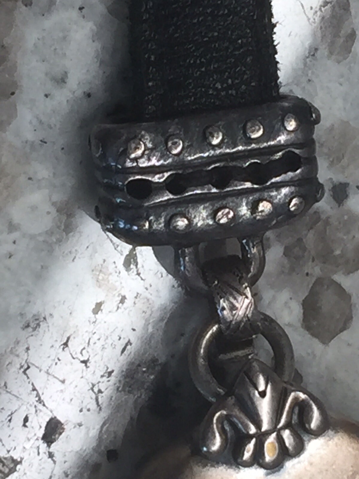 Maximal Art John Wind Silver Tone Hand Necklace Charms Pendant Watch 2002