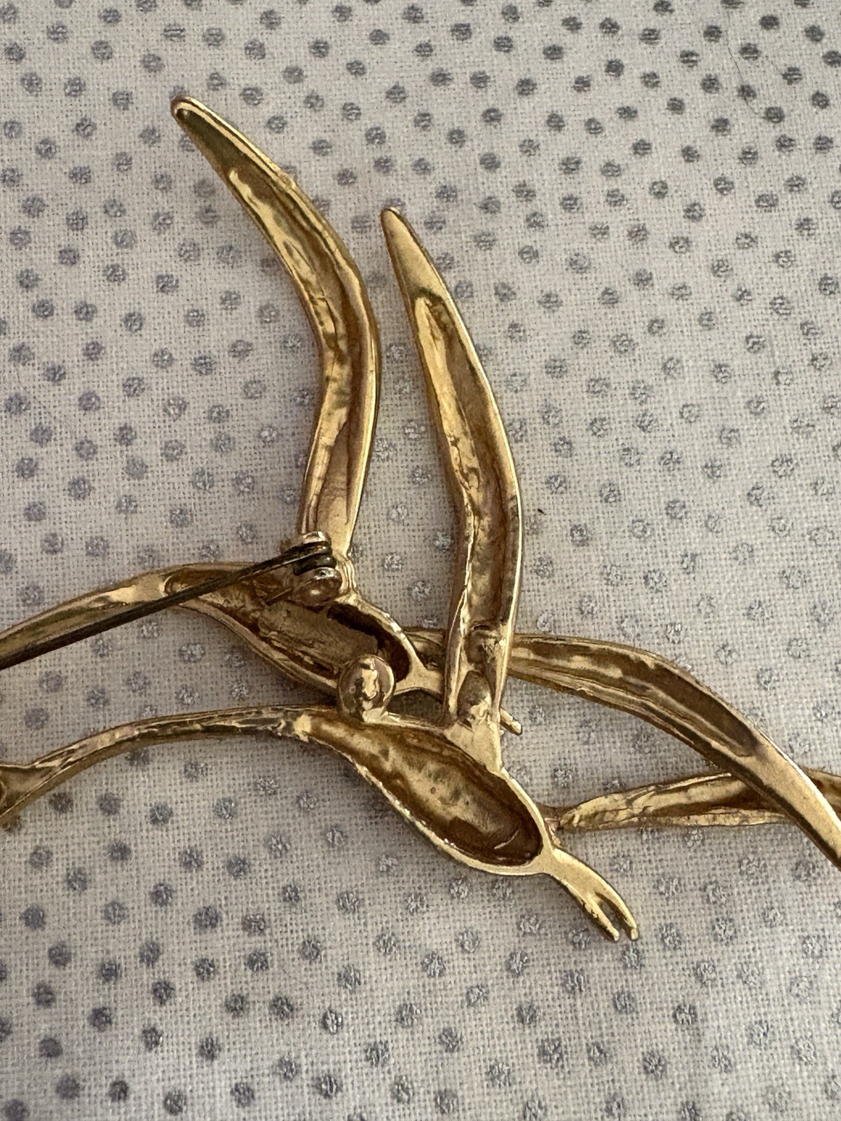 Vintage Brooch Pin Bird Gold Tone Brooch Looks Like Unsigned ORENA PARIS