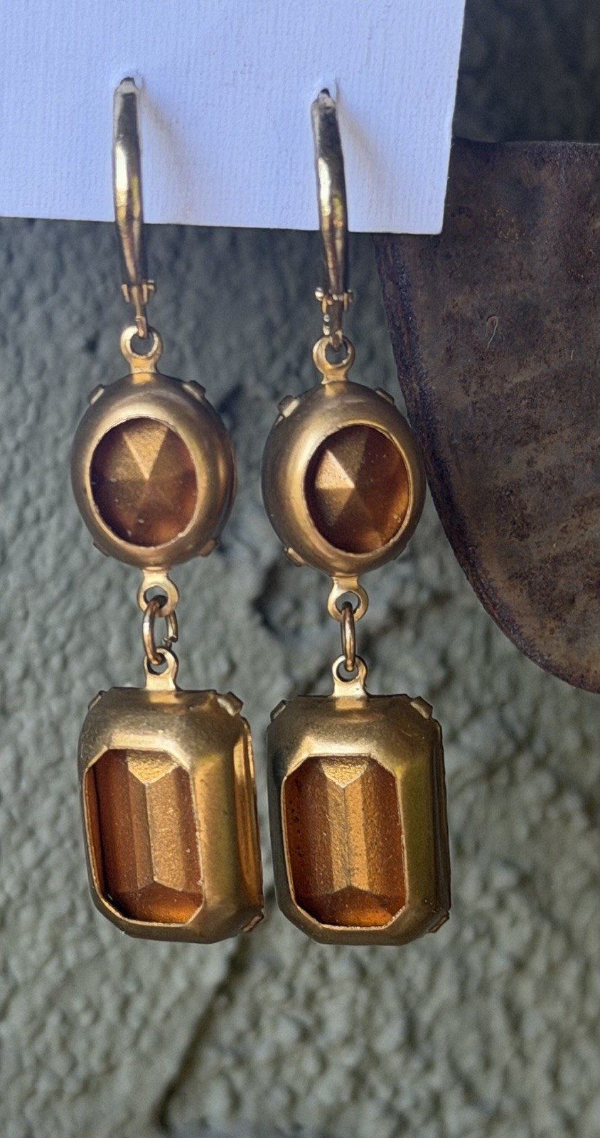 VTG Emerald Green Crystal Rectangular and Round Stone Gold Drop Earrings