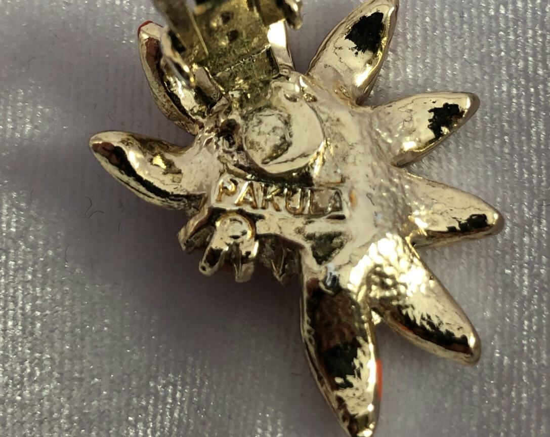 Vtg PAKULA Earrings Orange Cream Floral Burst Enamel Gold Tone Clip