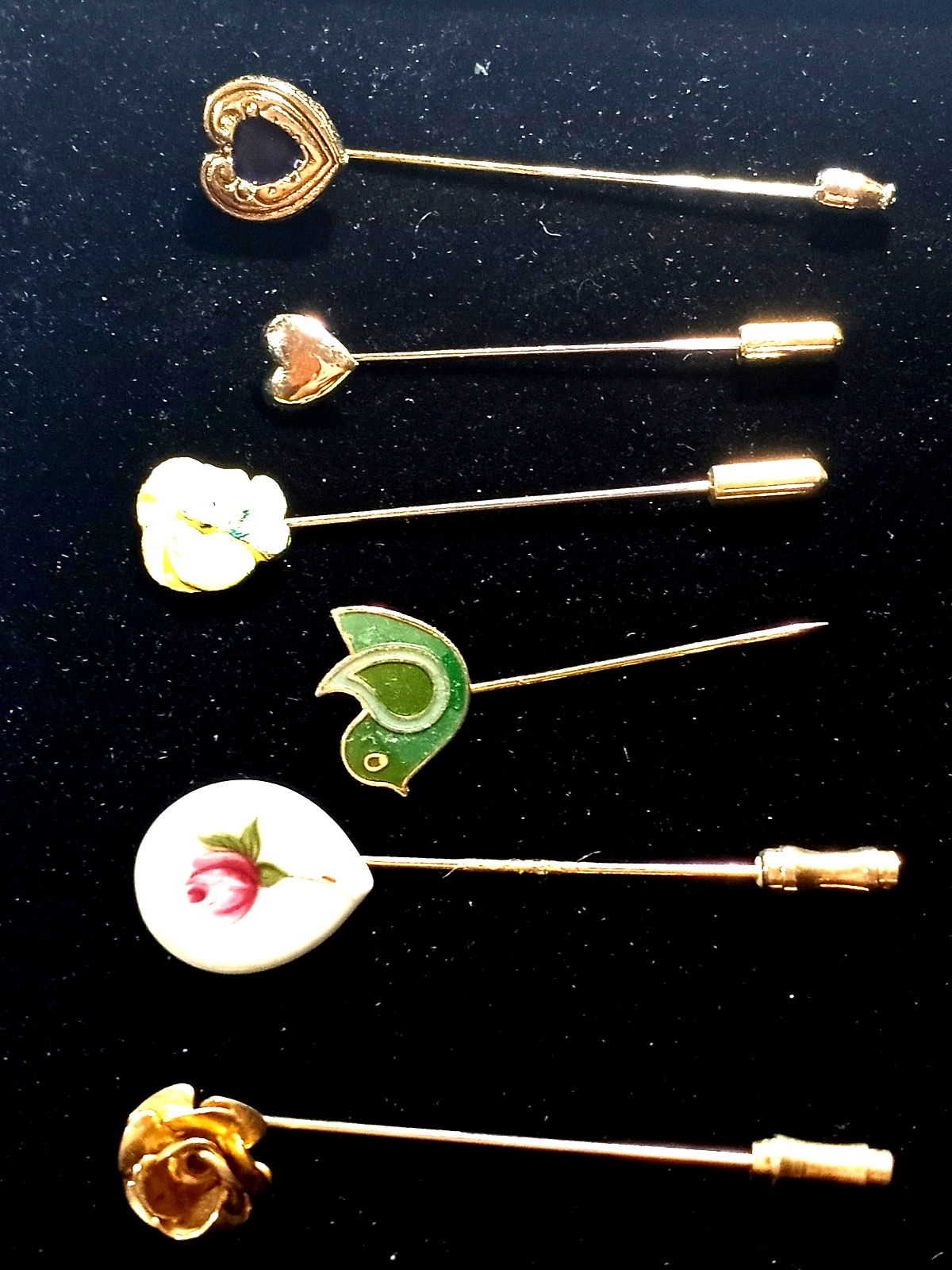 Vintage 6 Lovely Gold Color Hearts And Flowers Stickpins