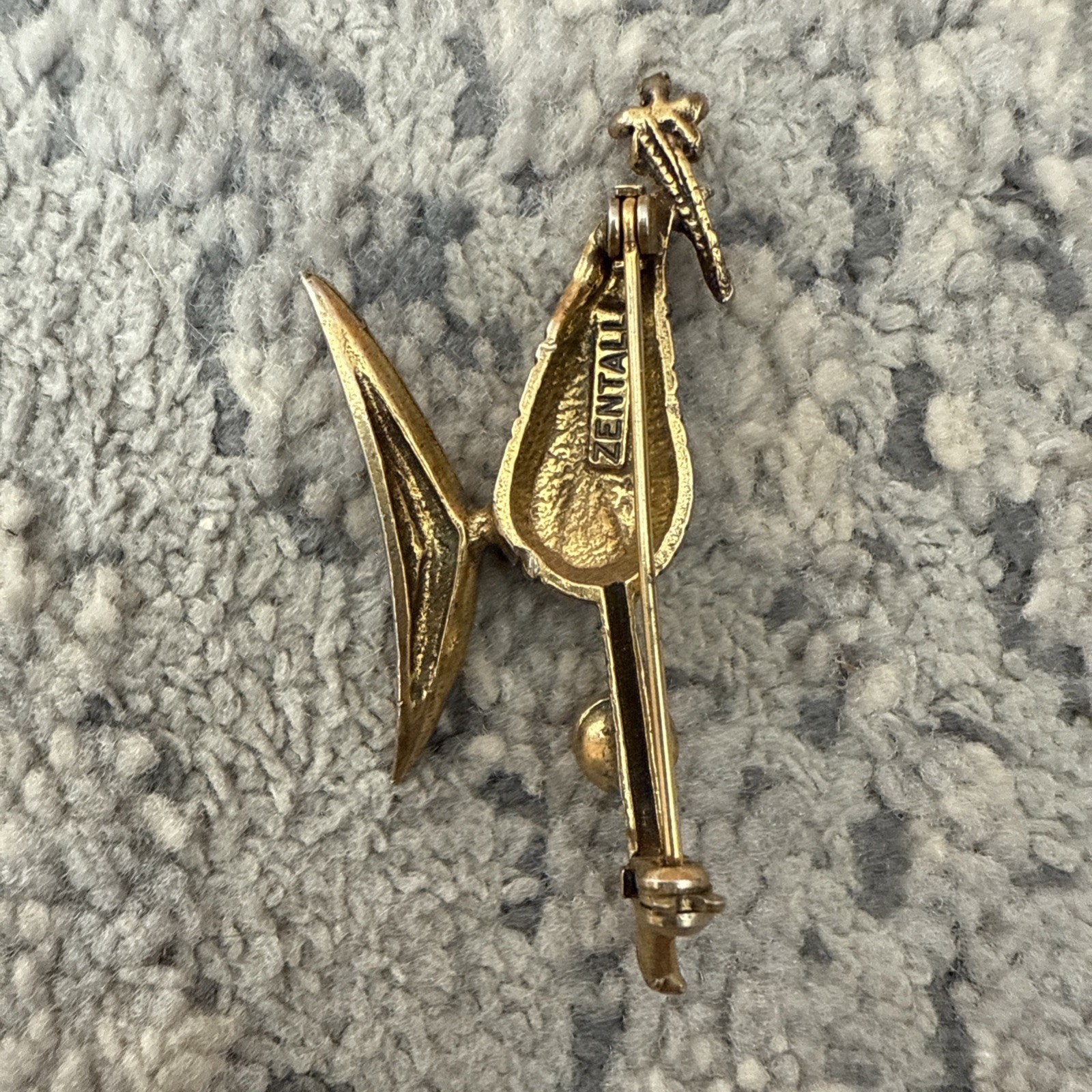 Vintage Signed Zentall Bird With Flower Gold-Tone Brooch Pin, 2.25″
